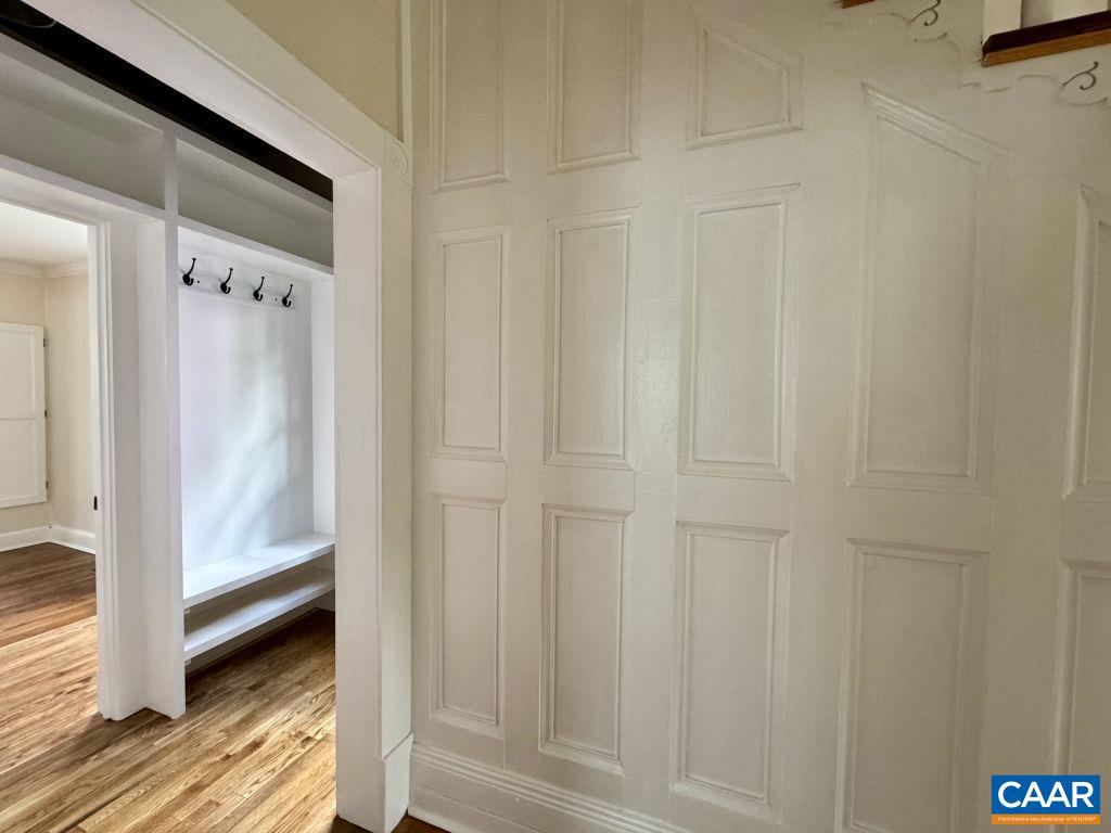 805 BELMONT AVE