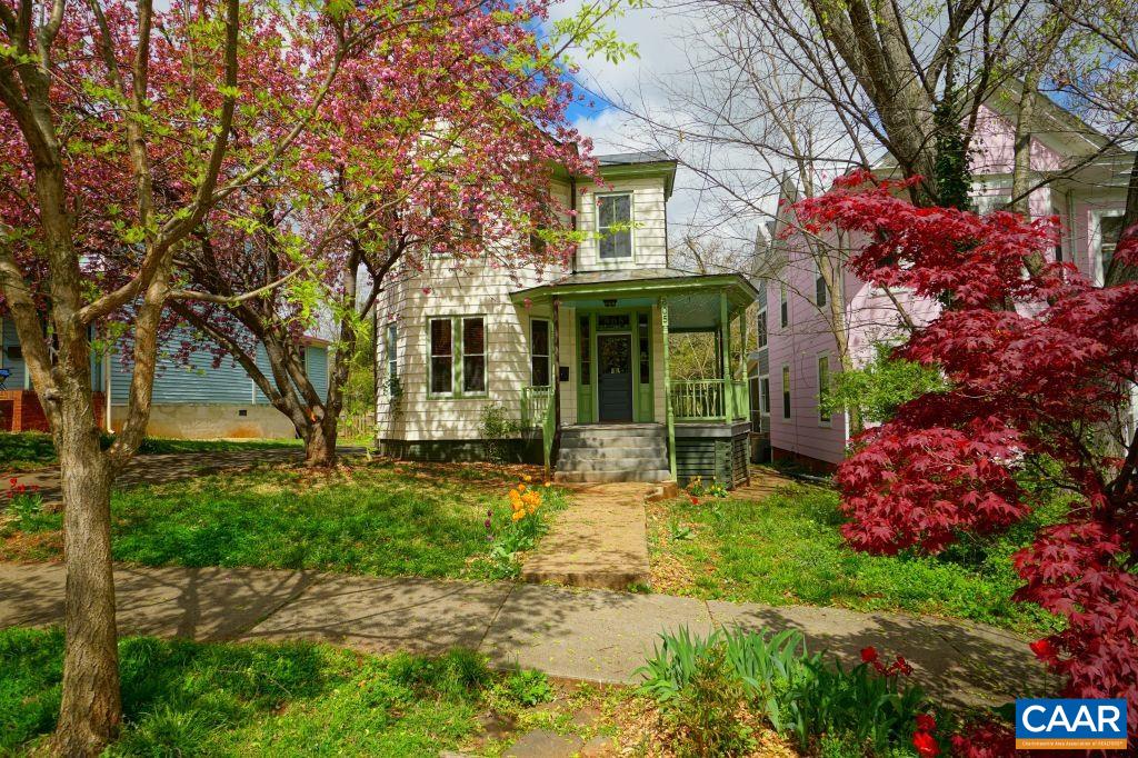 805 BELMONT AVE