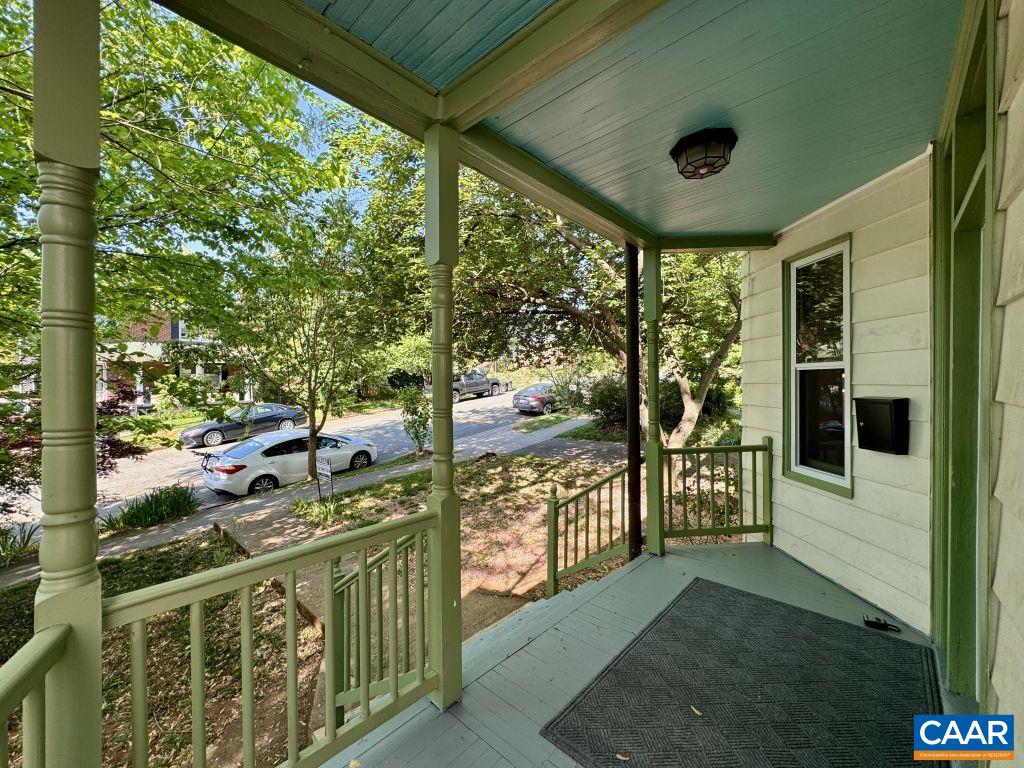 805 BELMONT AVE