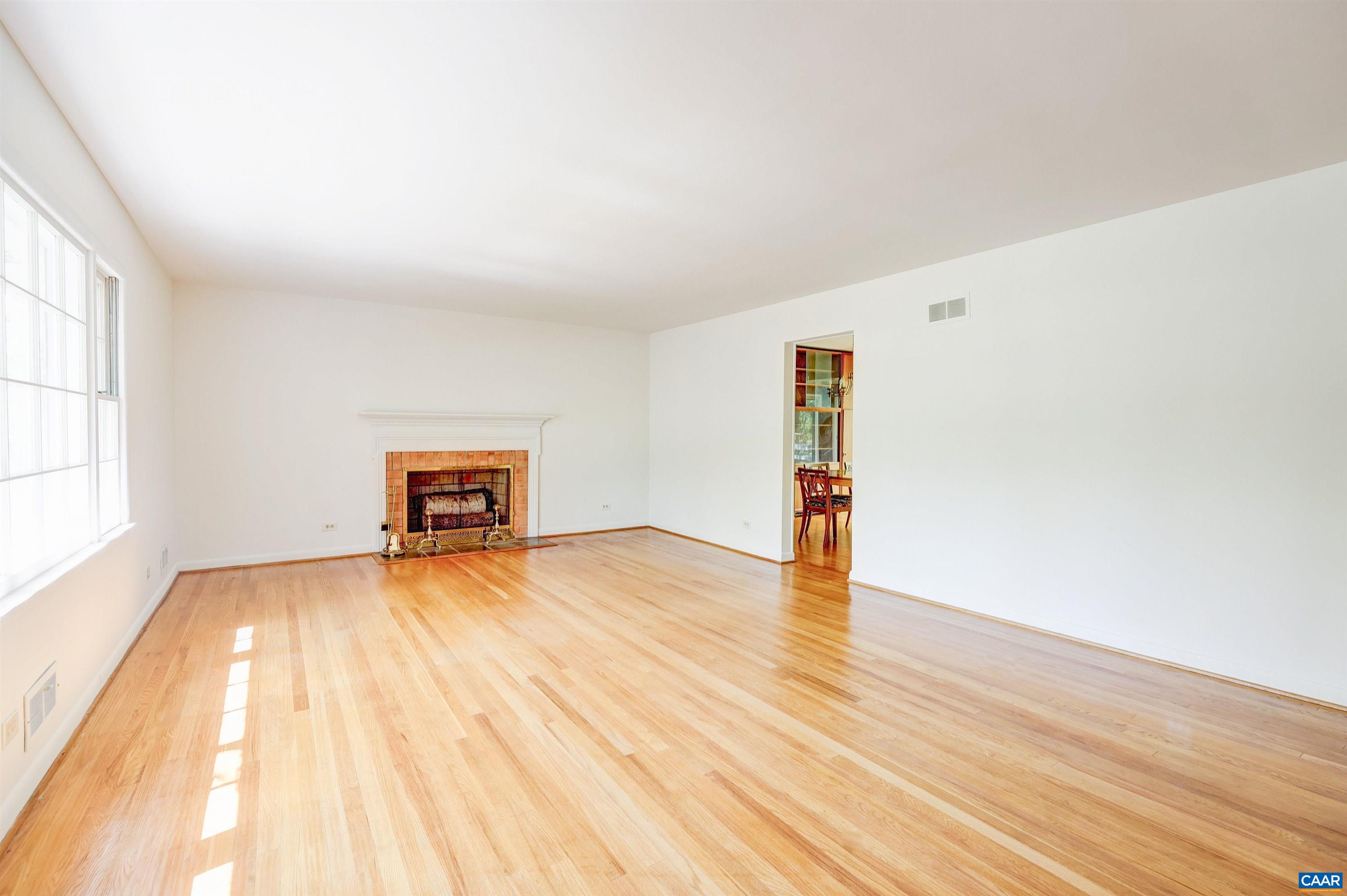 2805 NORTHFIELD RD