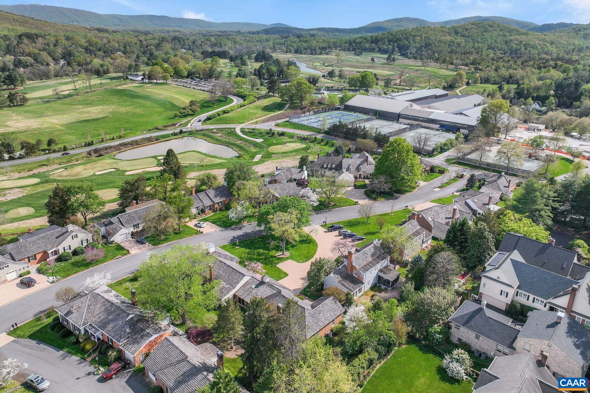 12 Ednam Village St