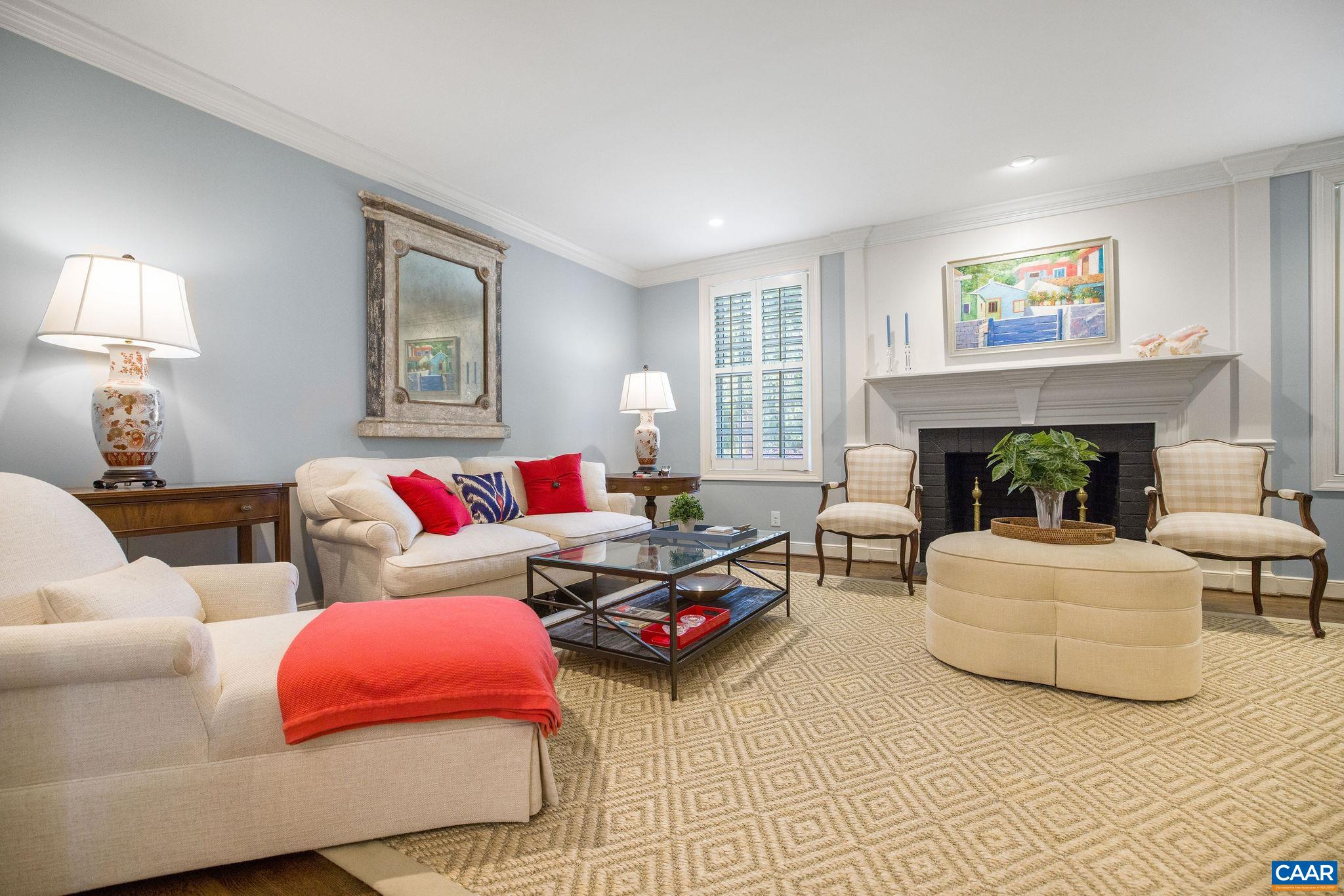 12 Ednam Village St