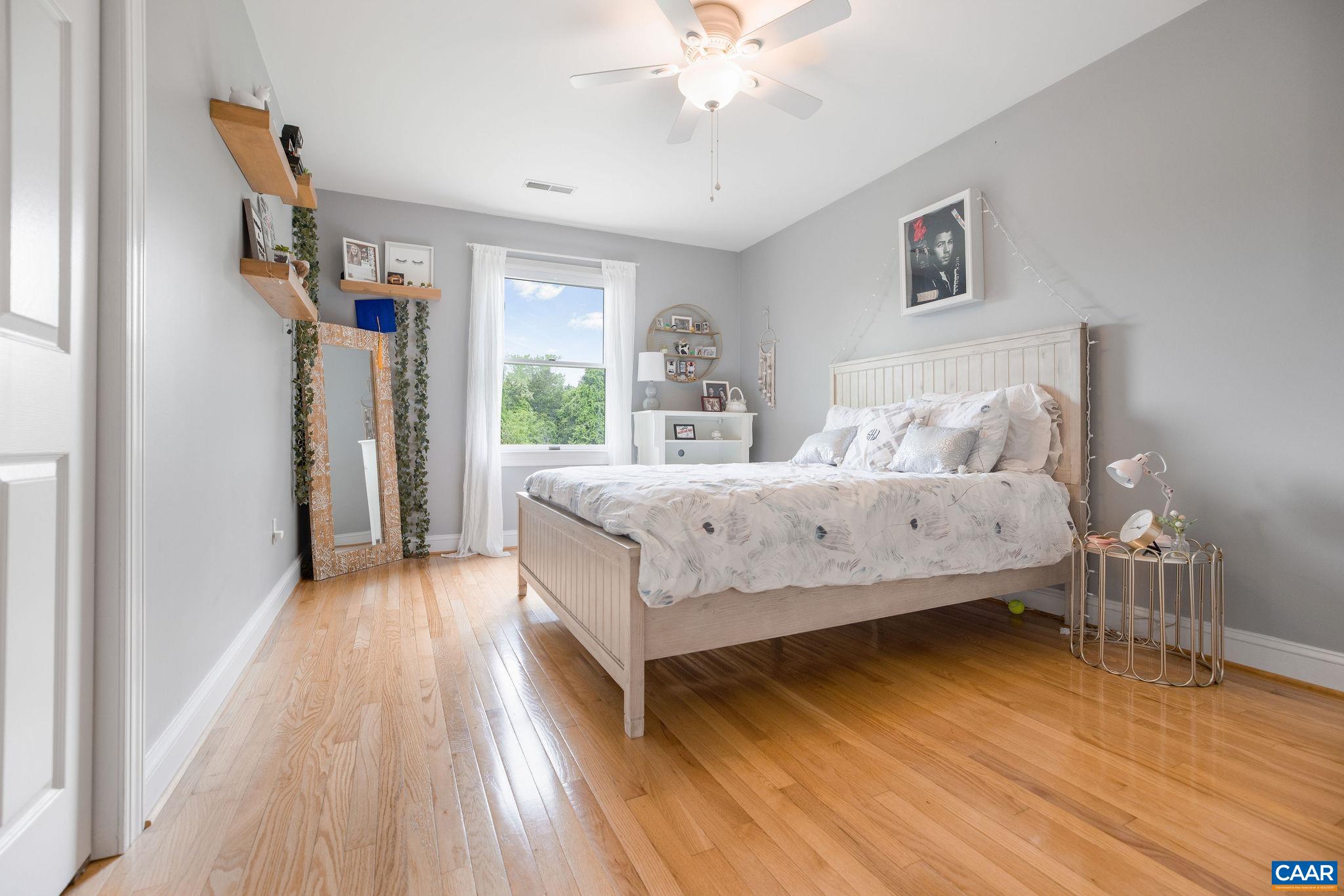3585 MORGANTOWN RD