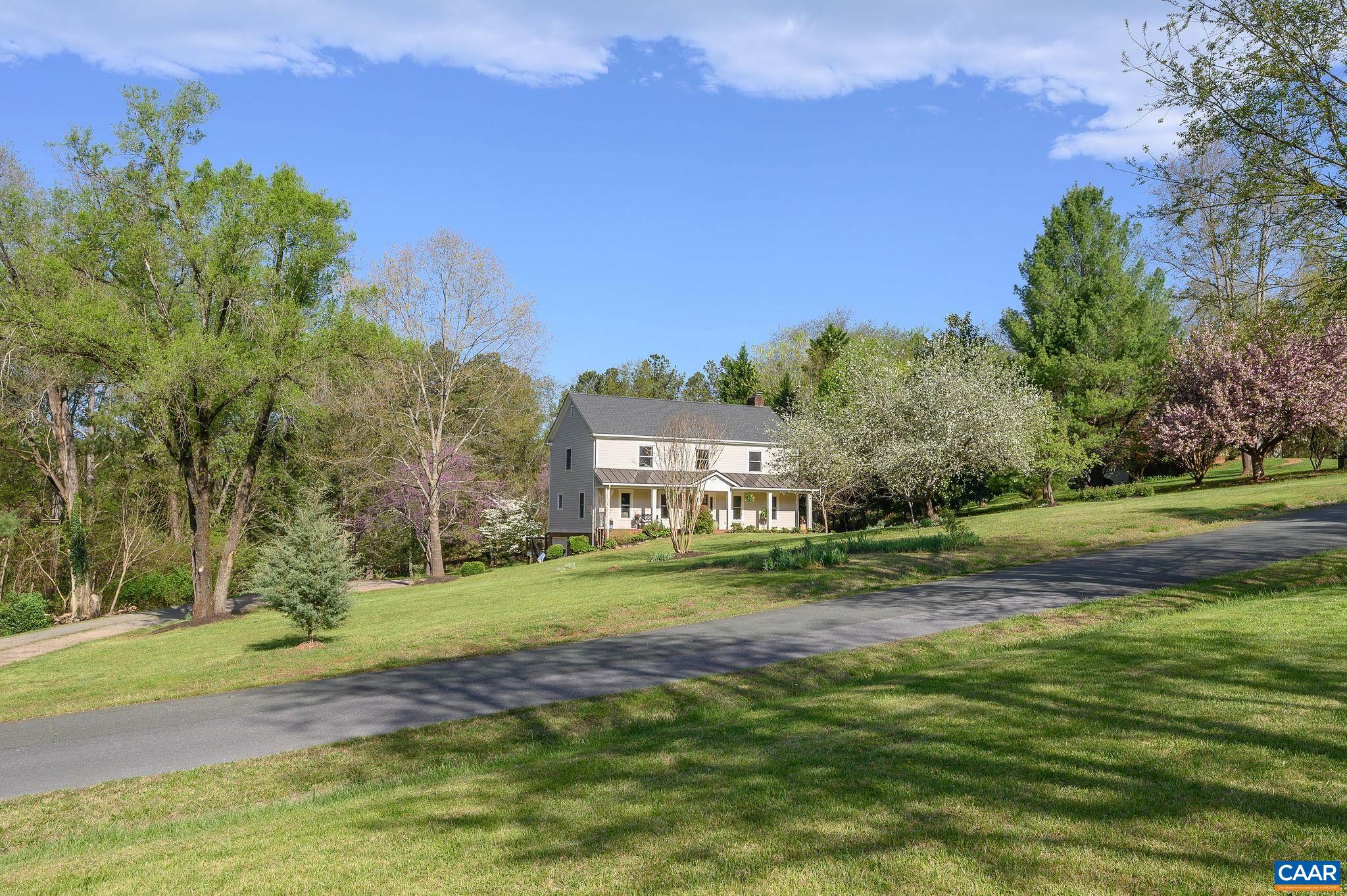 2432 HOLKHAM DR