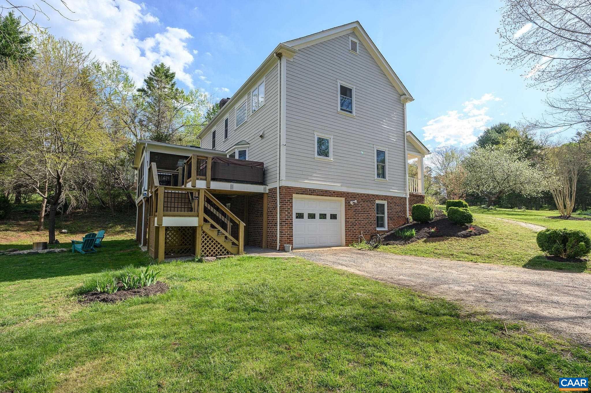 2432 HOLKHAM DR