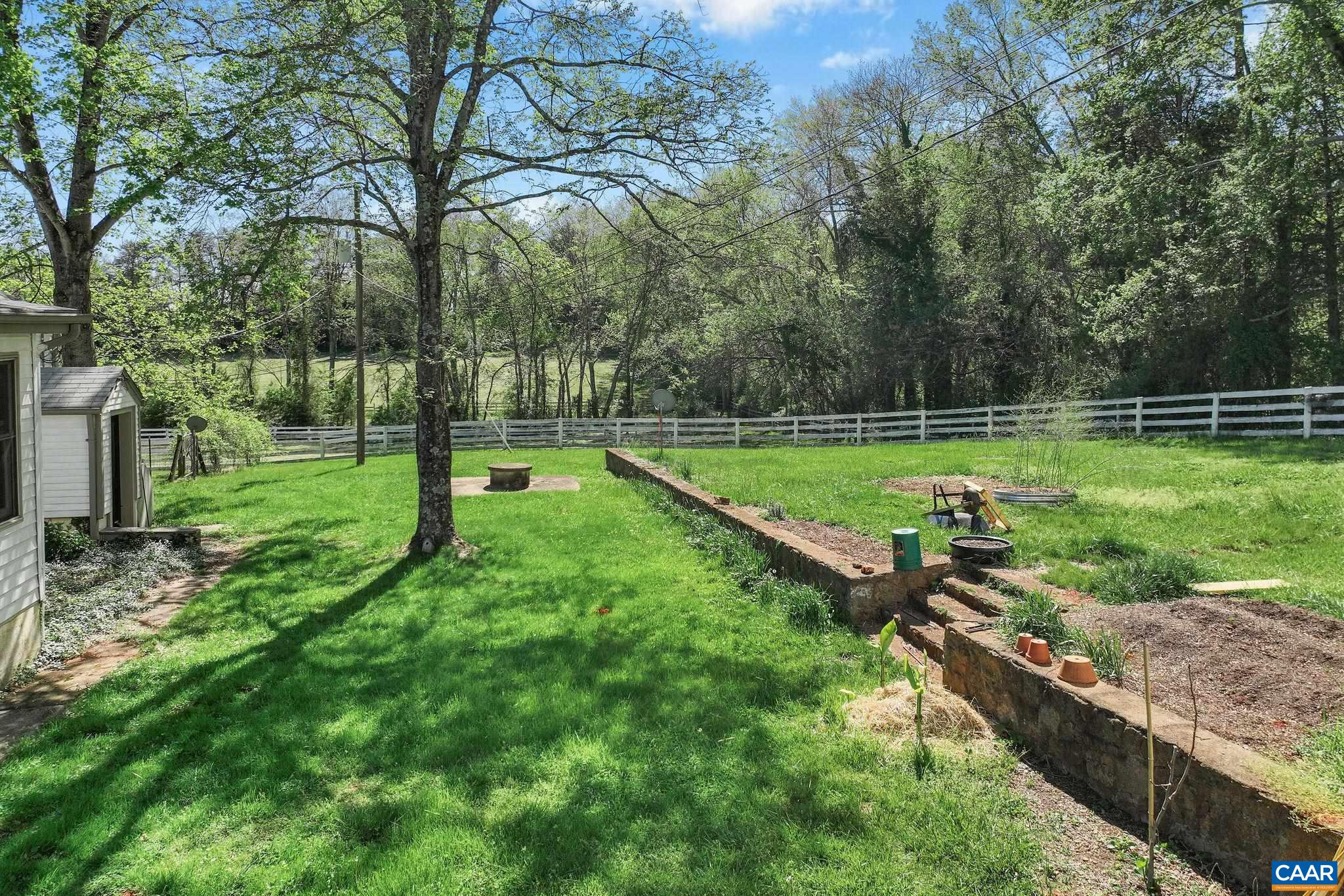 5374 GORDONSVILLE RD