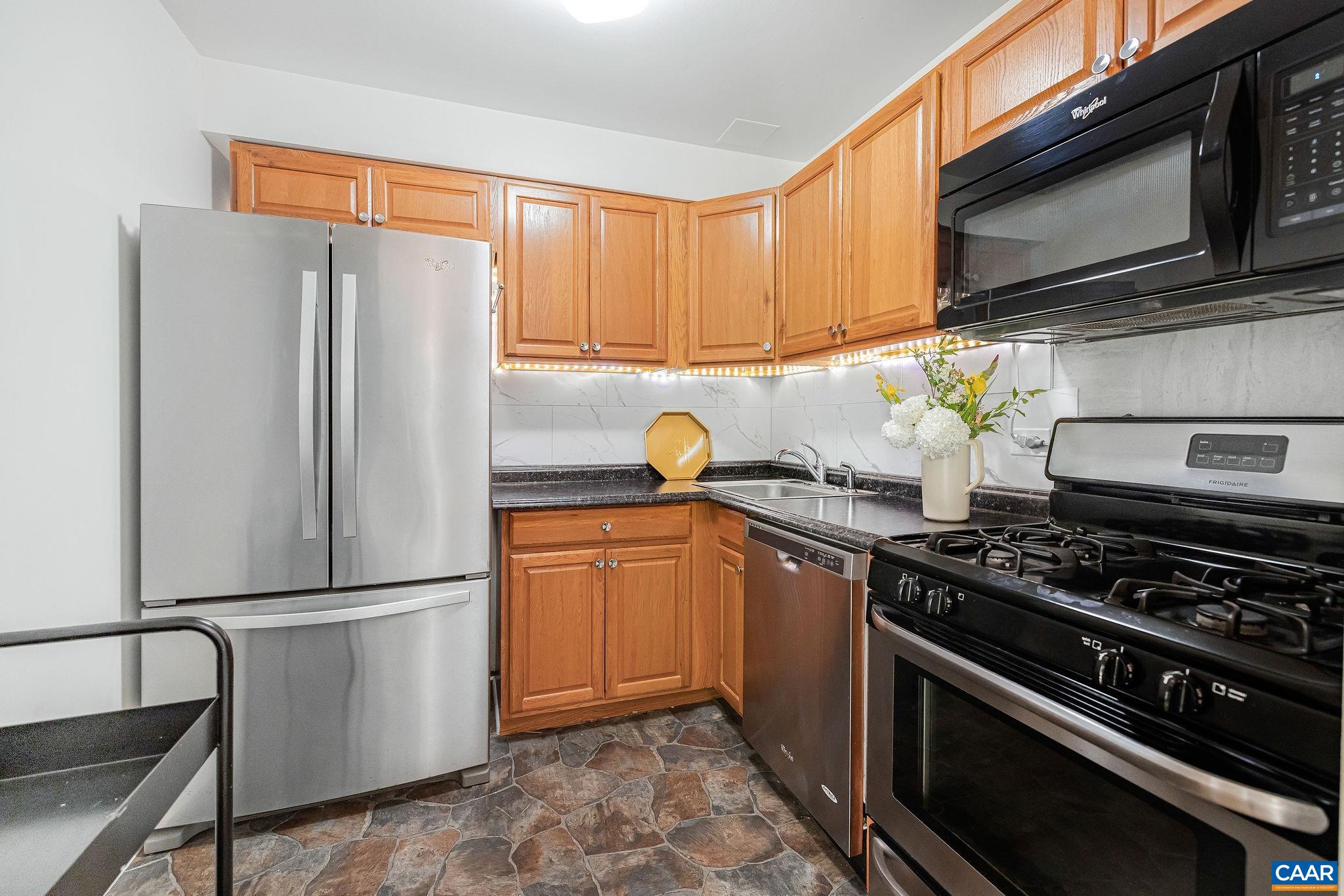 511 N 1ST ST Unit: 208