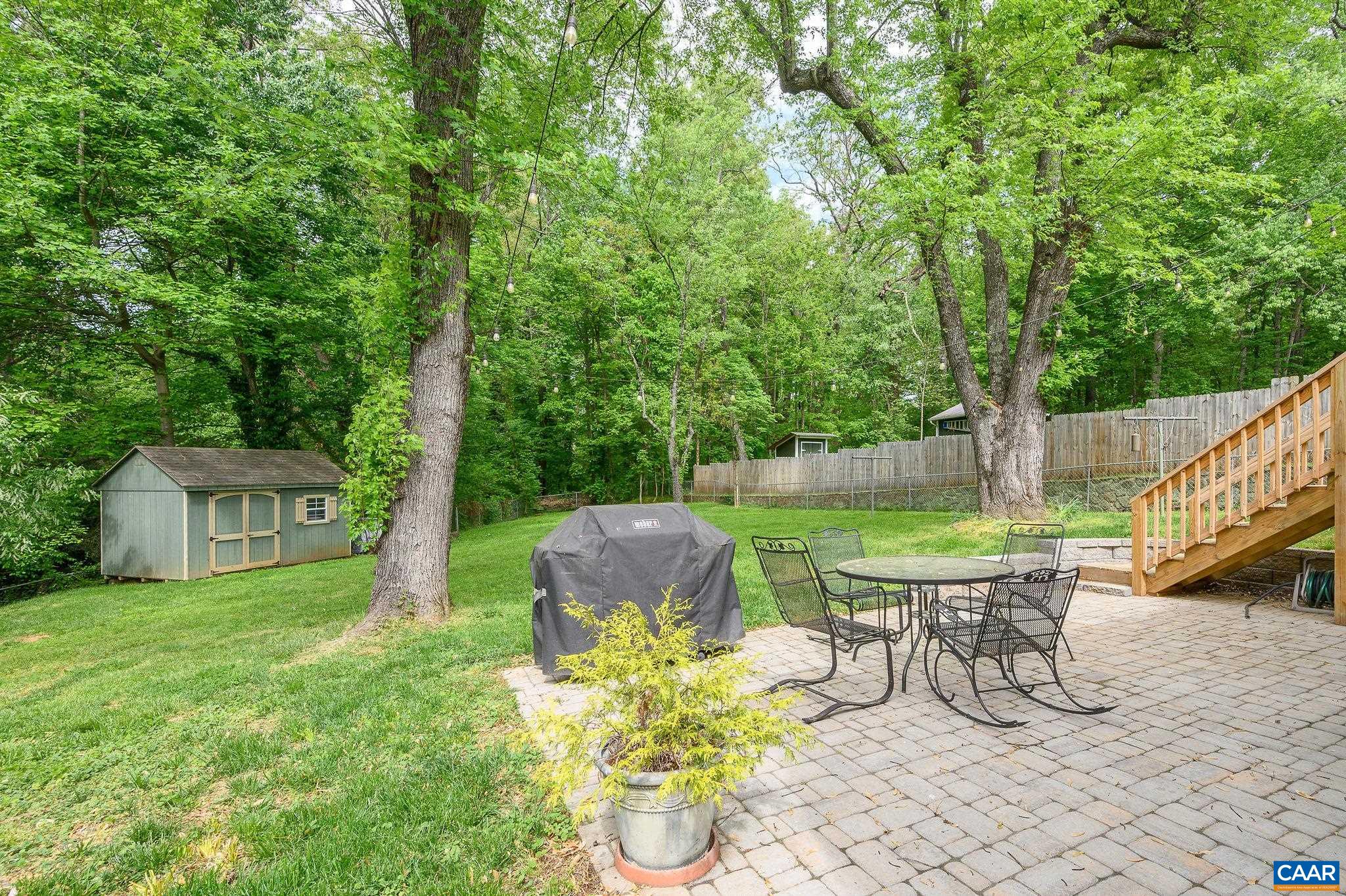 229 AZALEA DR