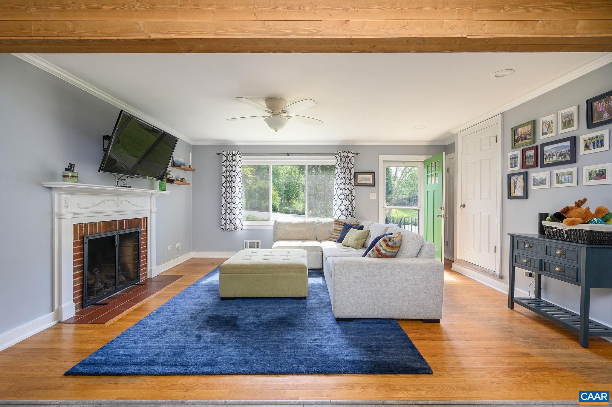 229 AZALEA DR