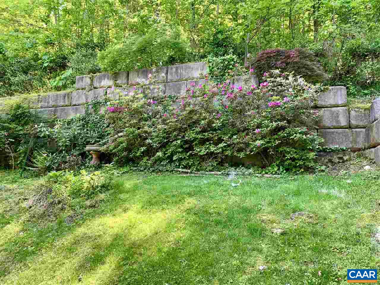 317 POPLAR GLEN CT