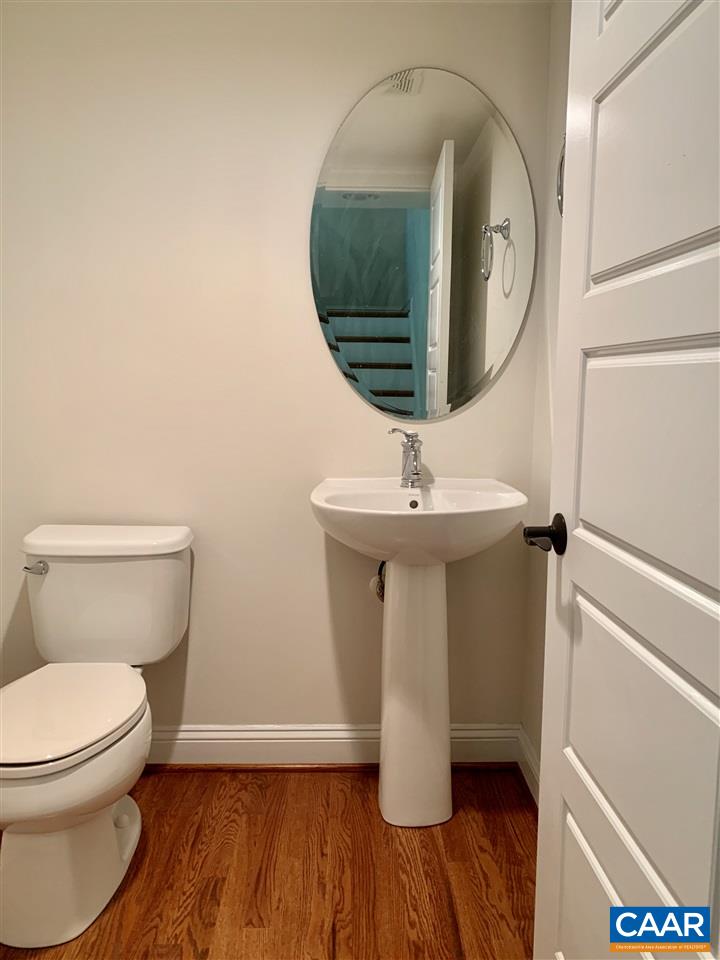 317 POPLAR GLEN CT