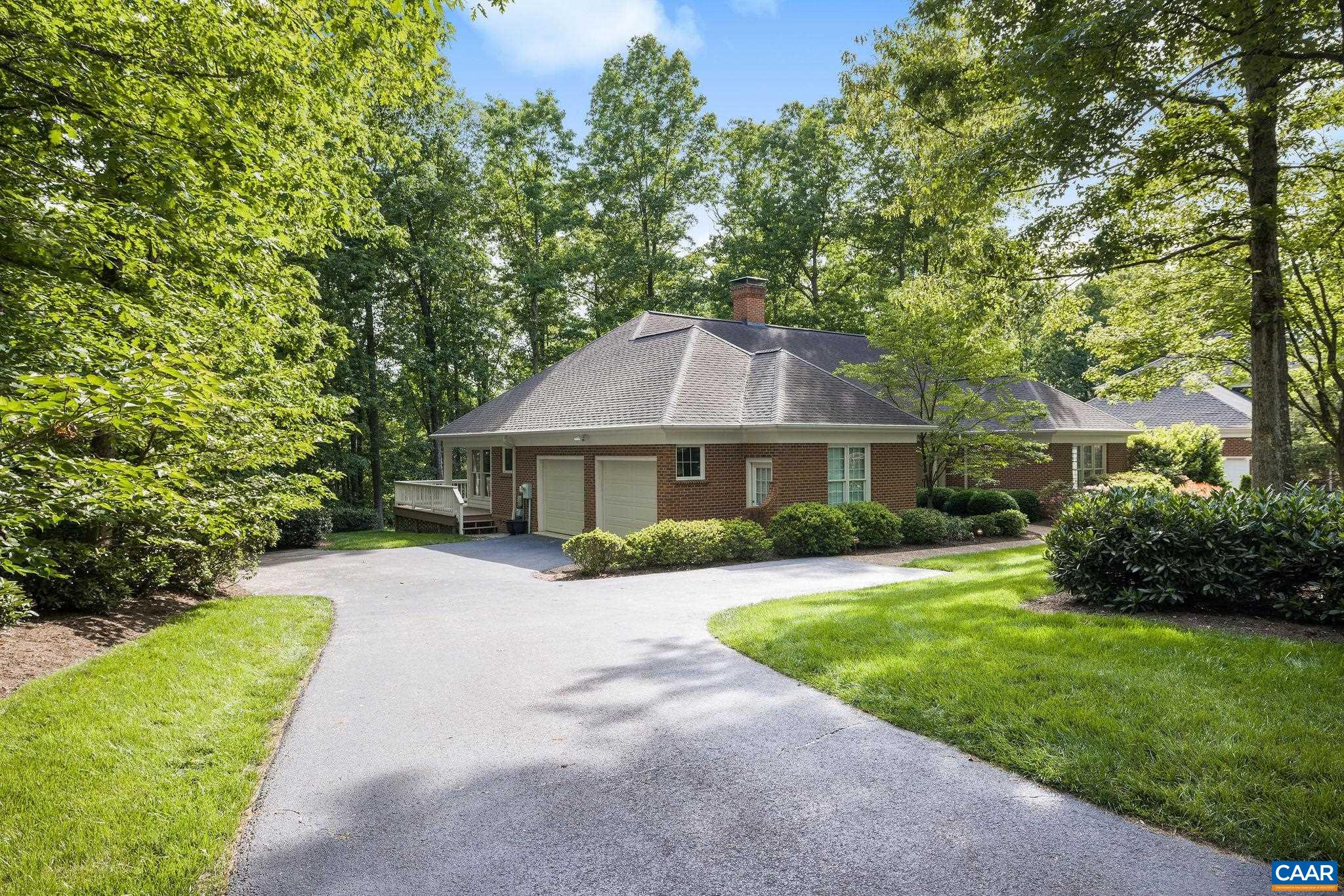 1534 KINROSS LN