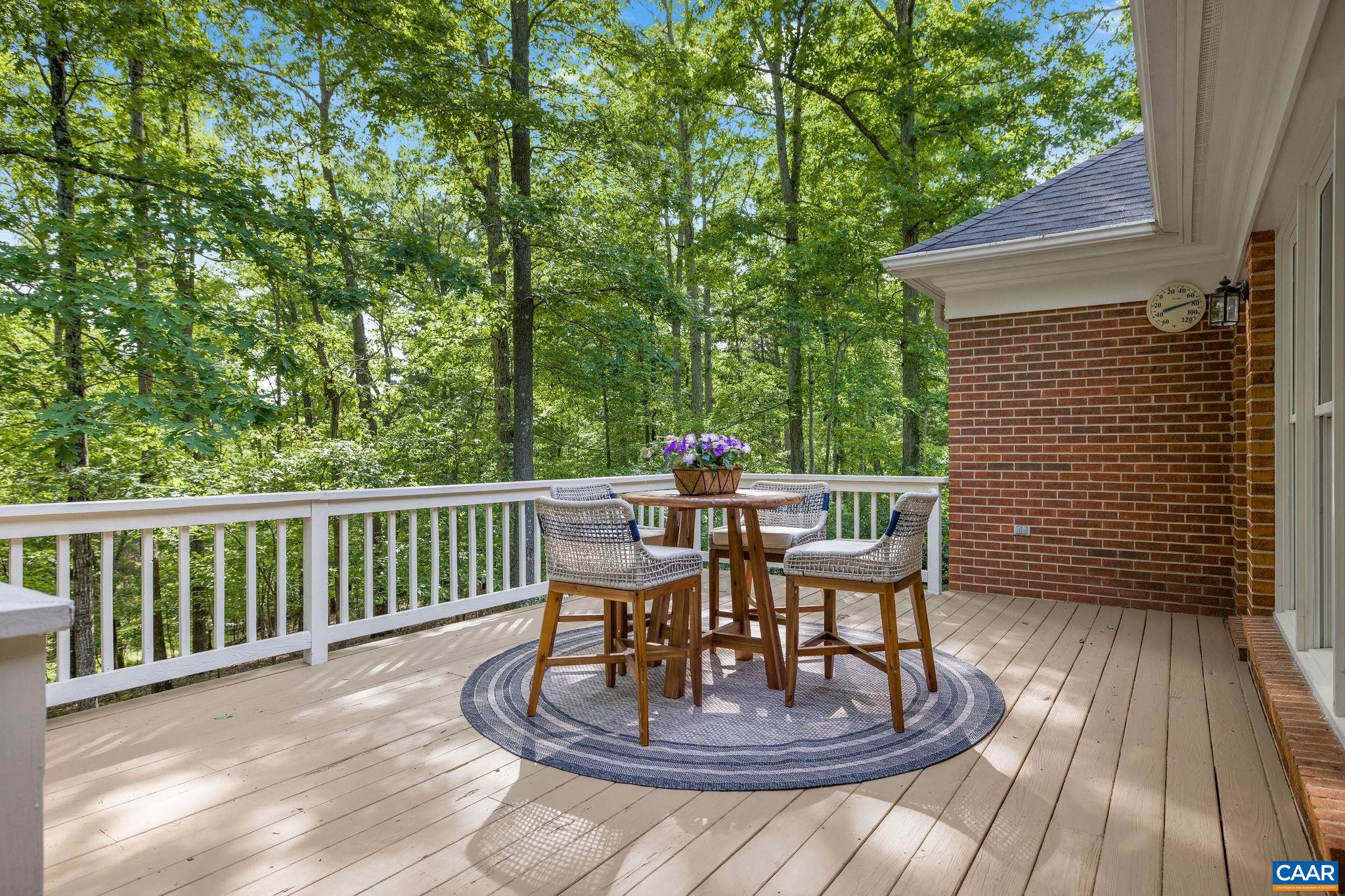 1534 KINROSS LN