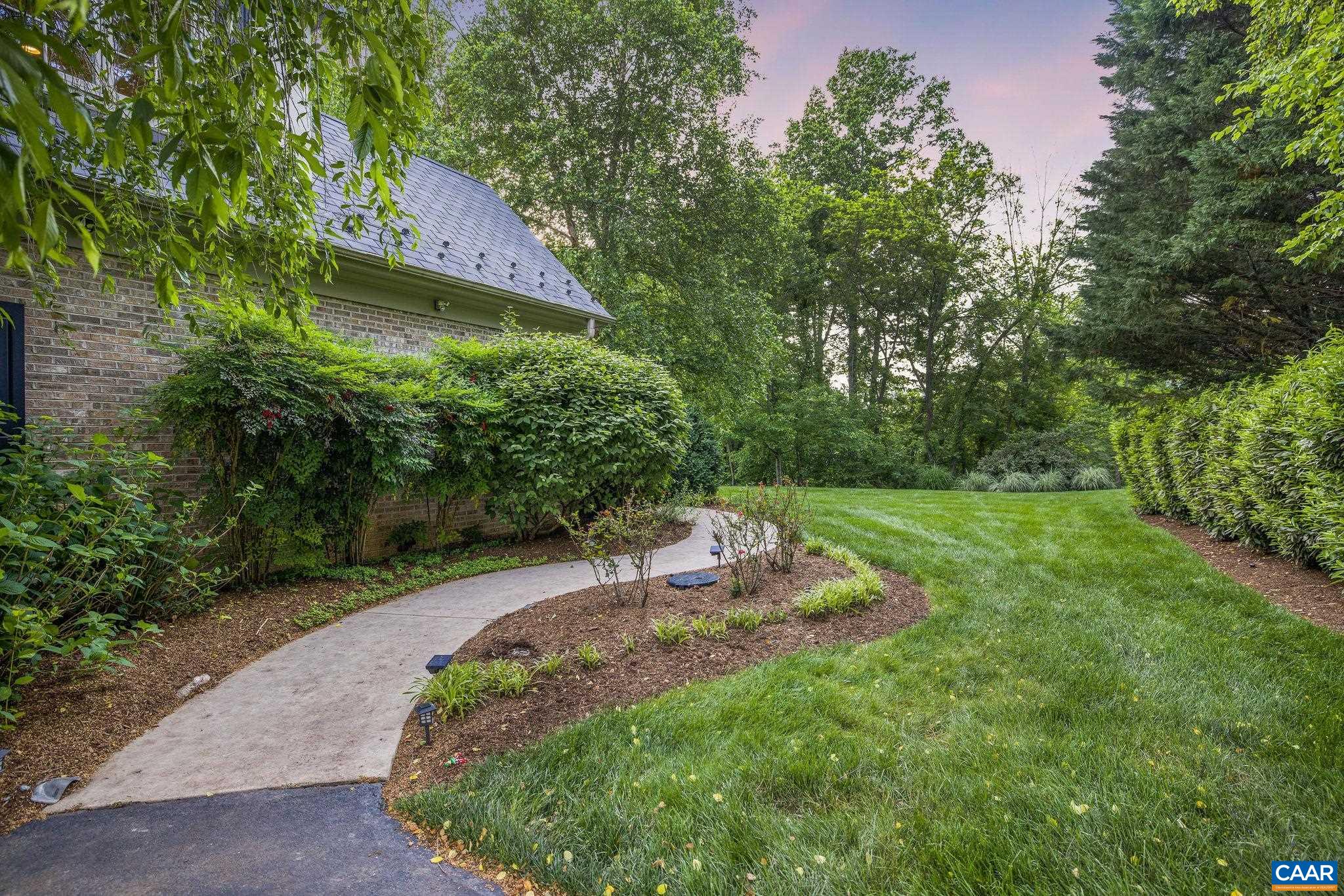 3170 Darby Rd