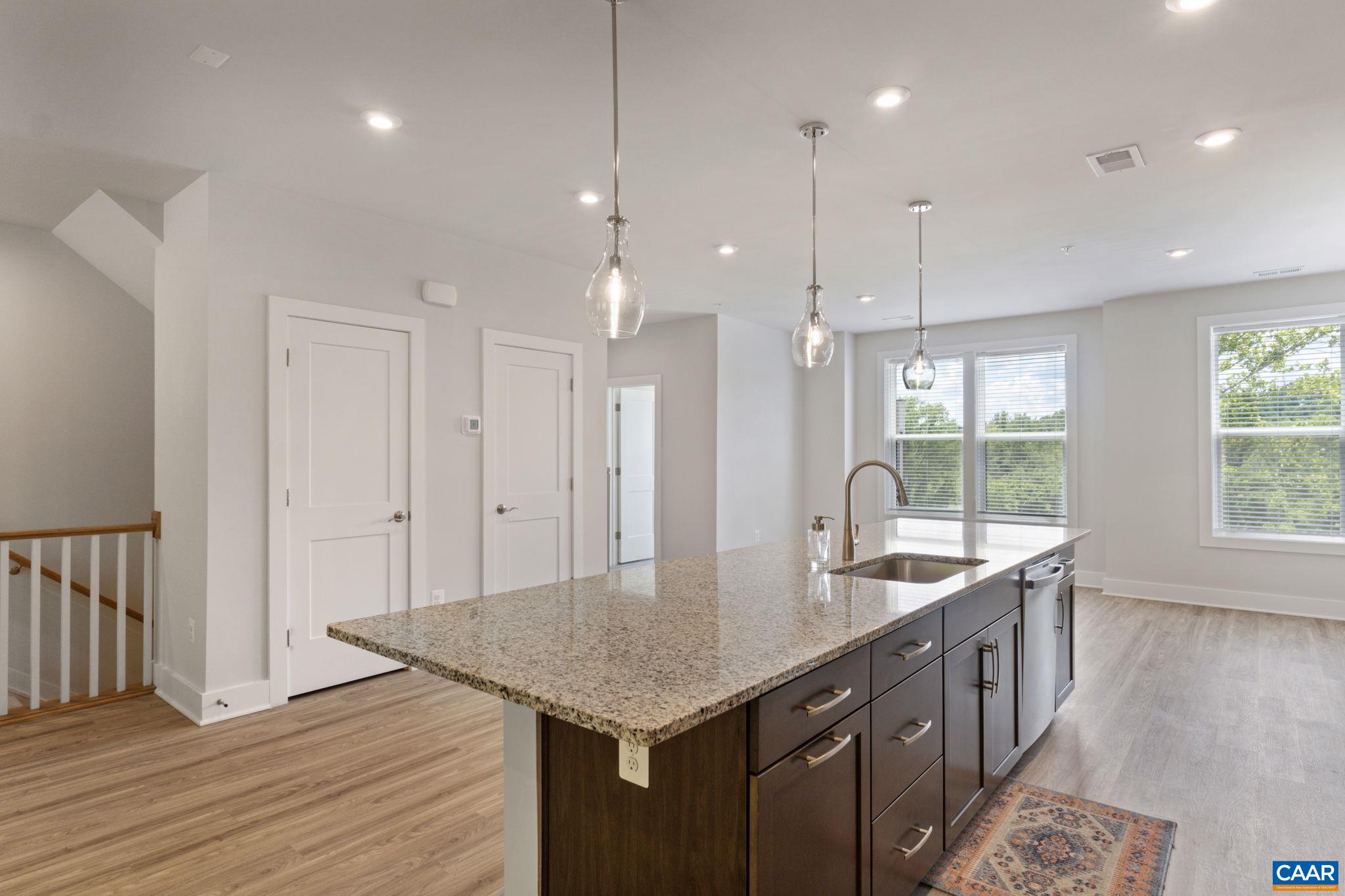 811 WESLEY LN Unit: B