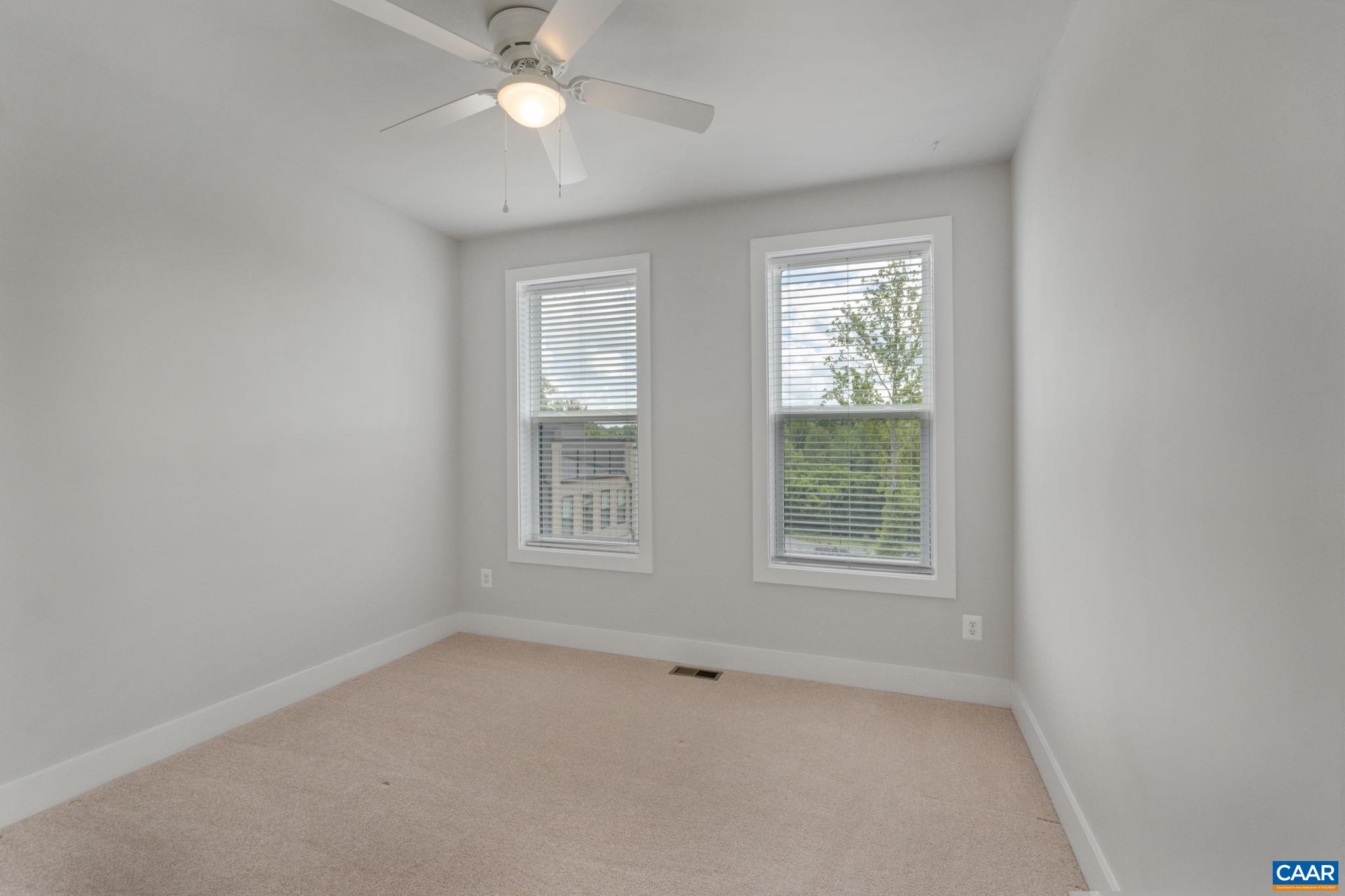 811 WESLEY LN Unit: B