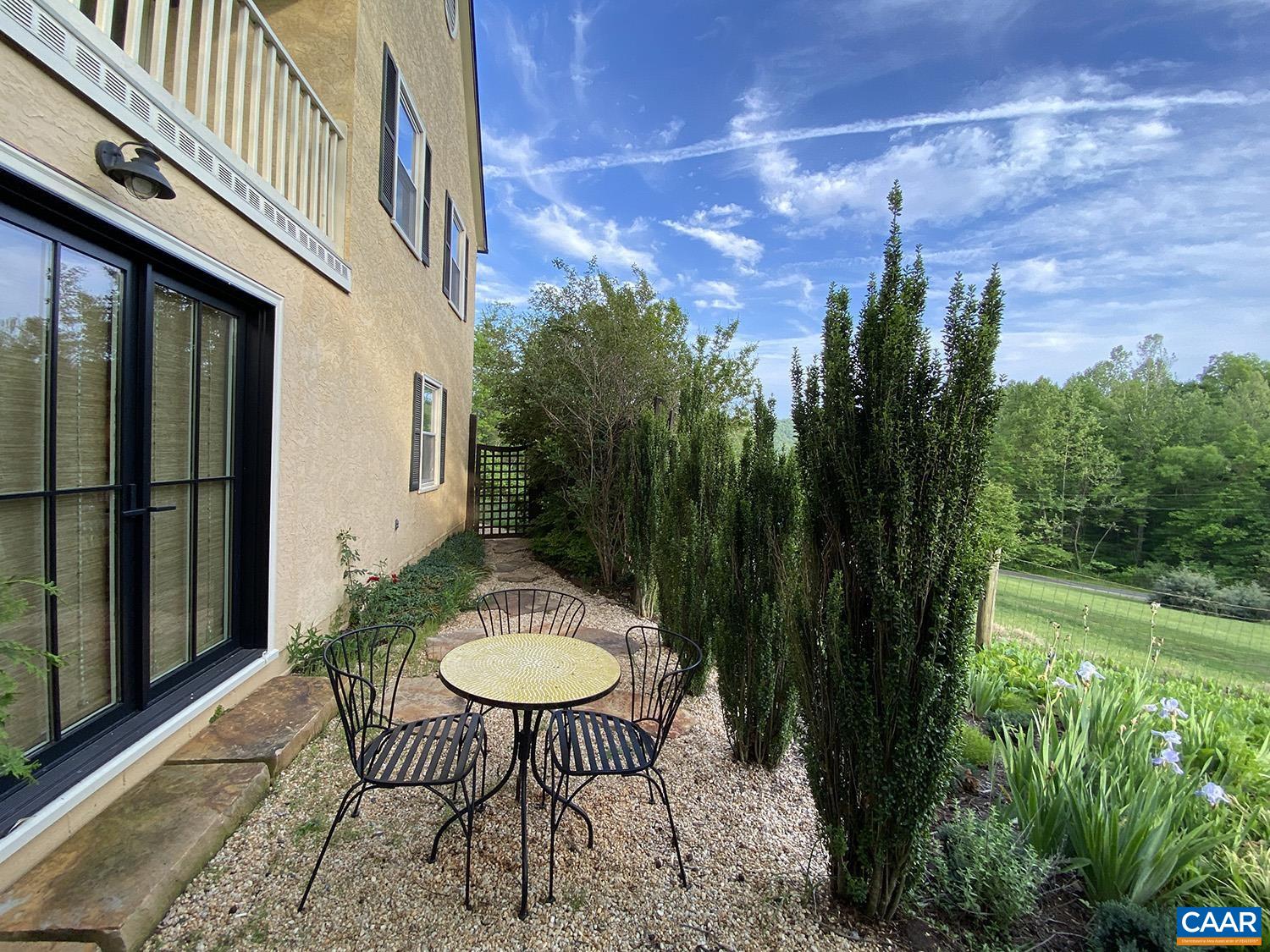 4473 GRAVES MILL RD