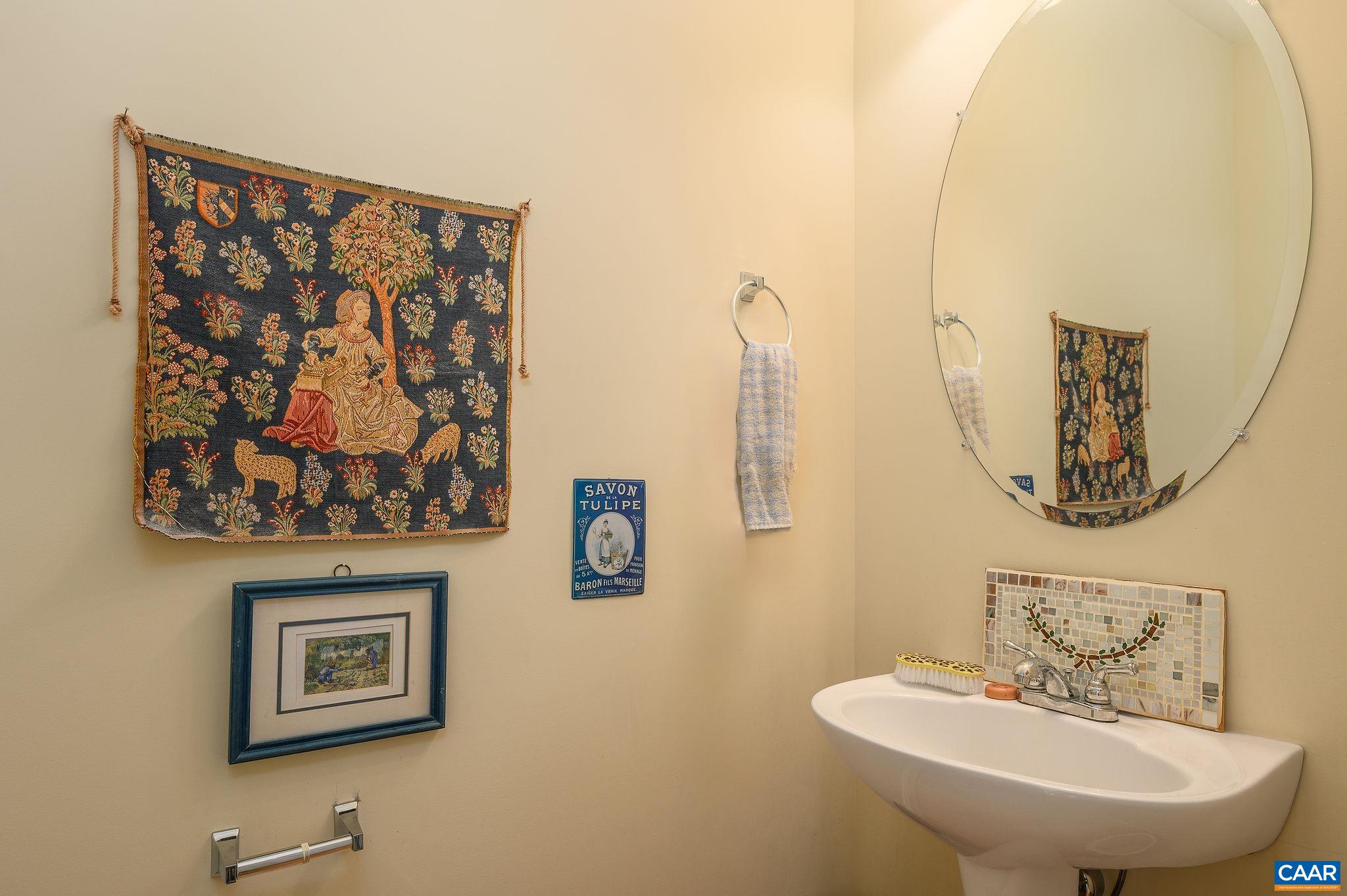 1115 SAINT CHARLES CT