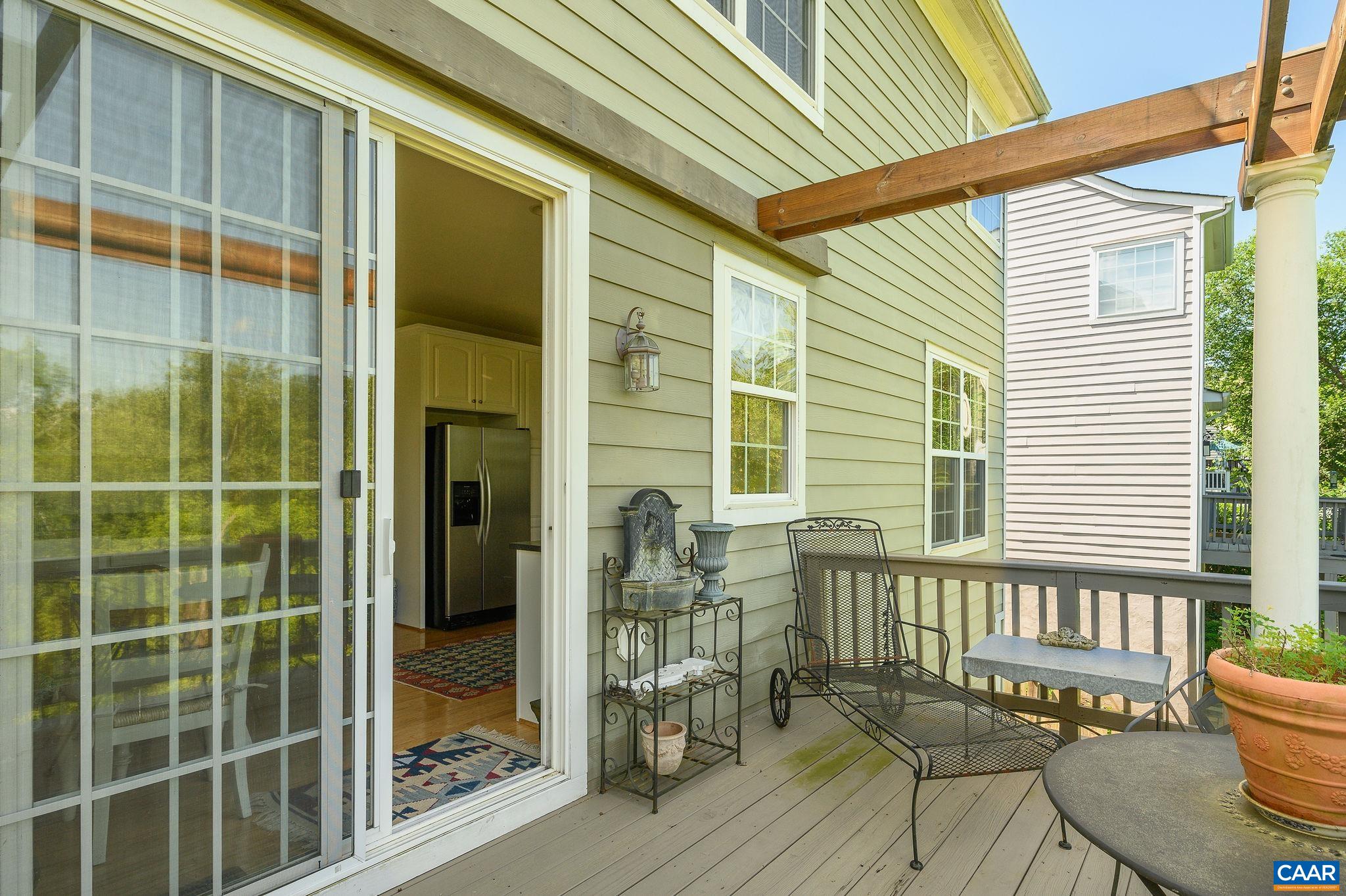 1115 SAINT CHARLES CT