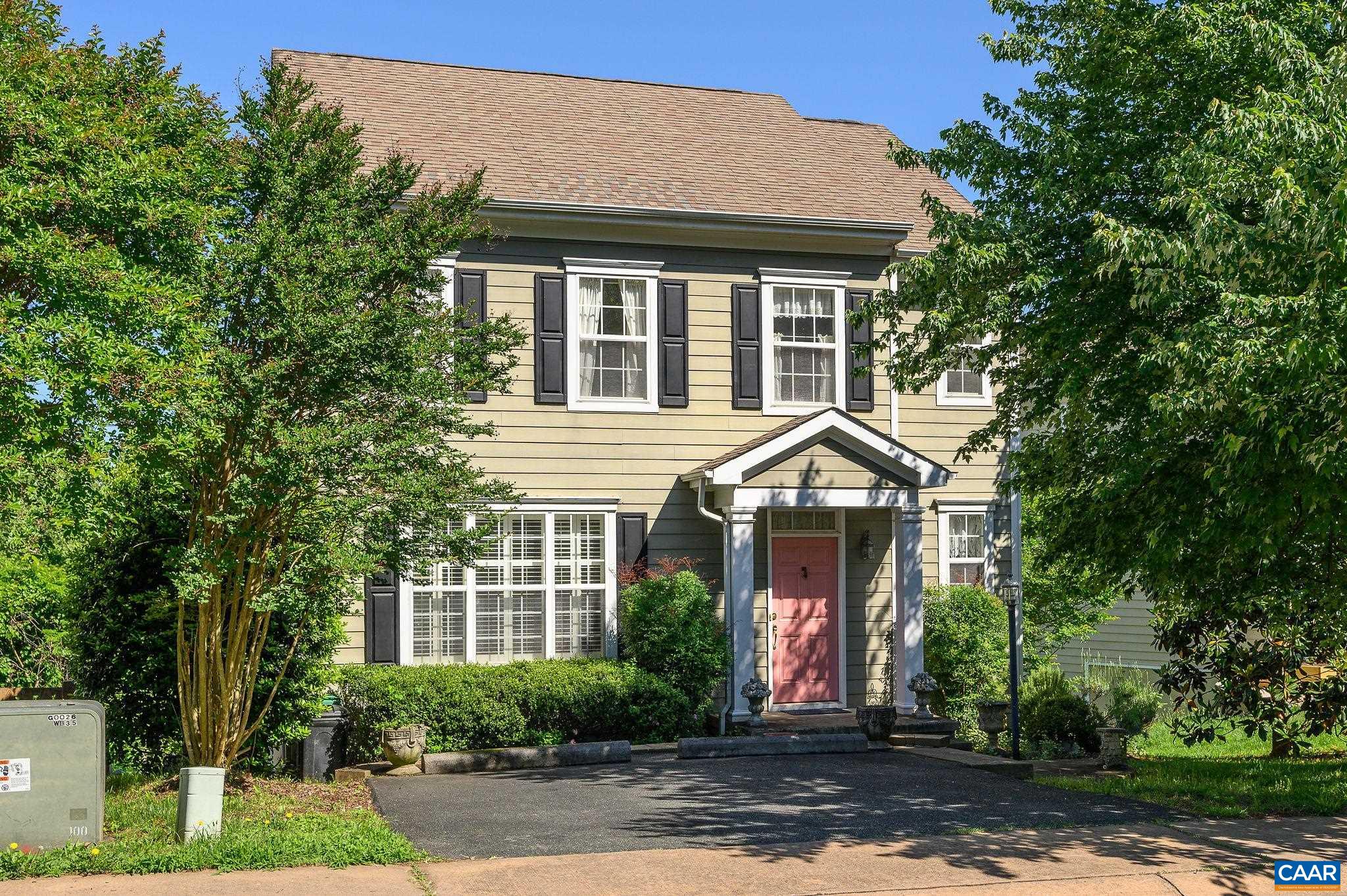 1115 SAINT CHARLES CT
