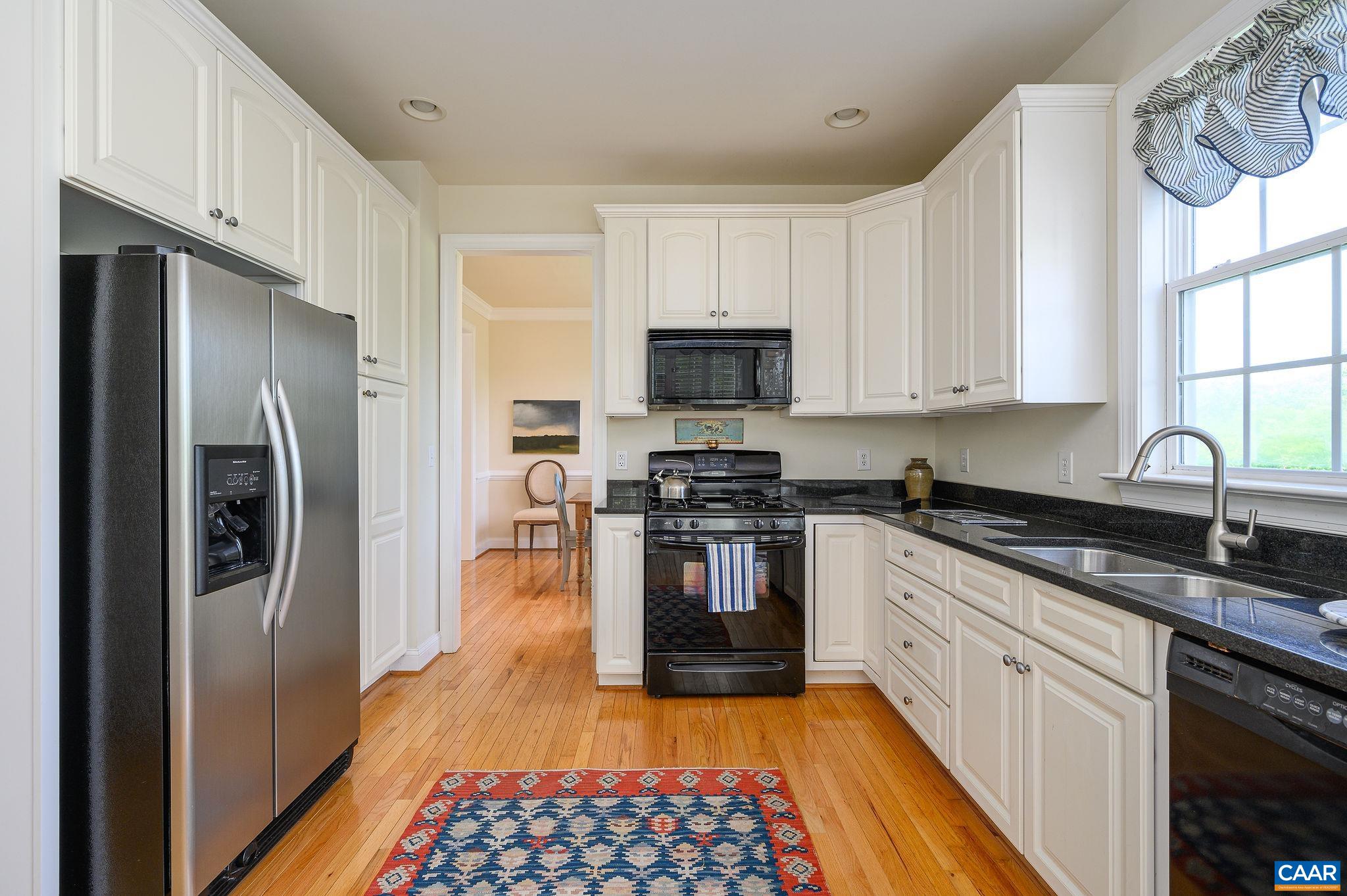 1115 SAINT CHARLES CT