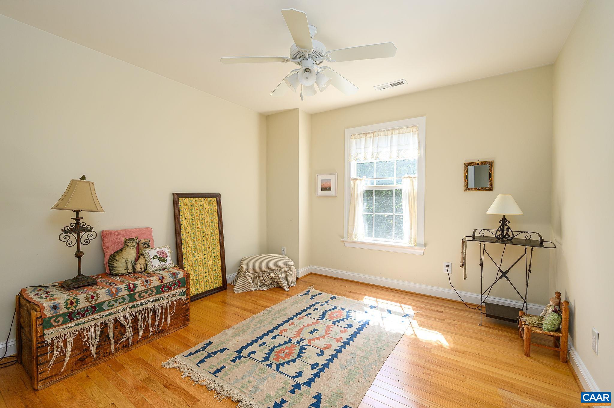 1115 SAINT CHARLES CT