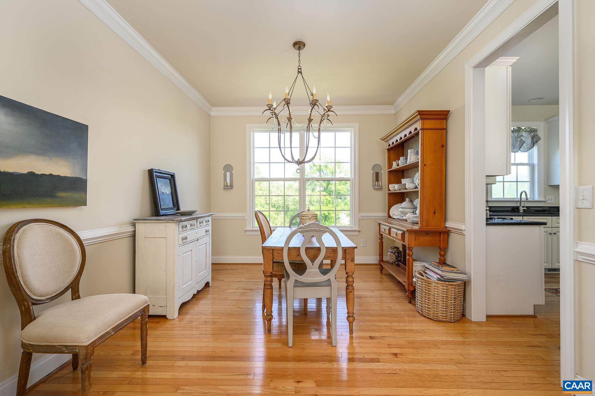 1115 SAINT CHARLES CT