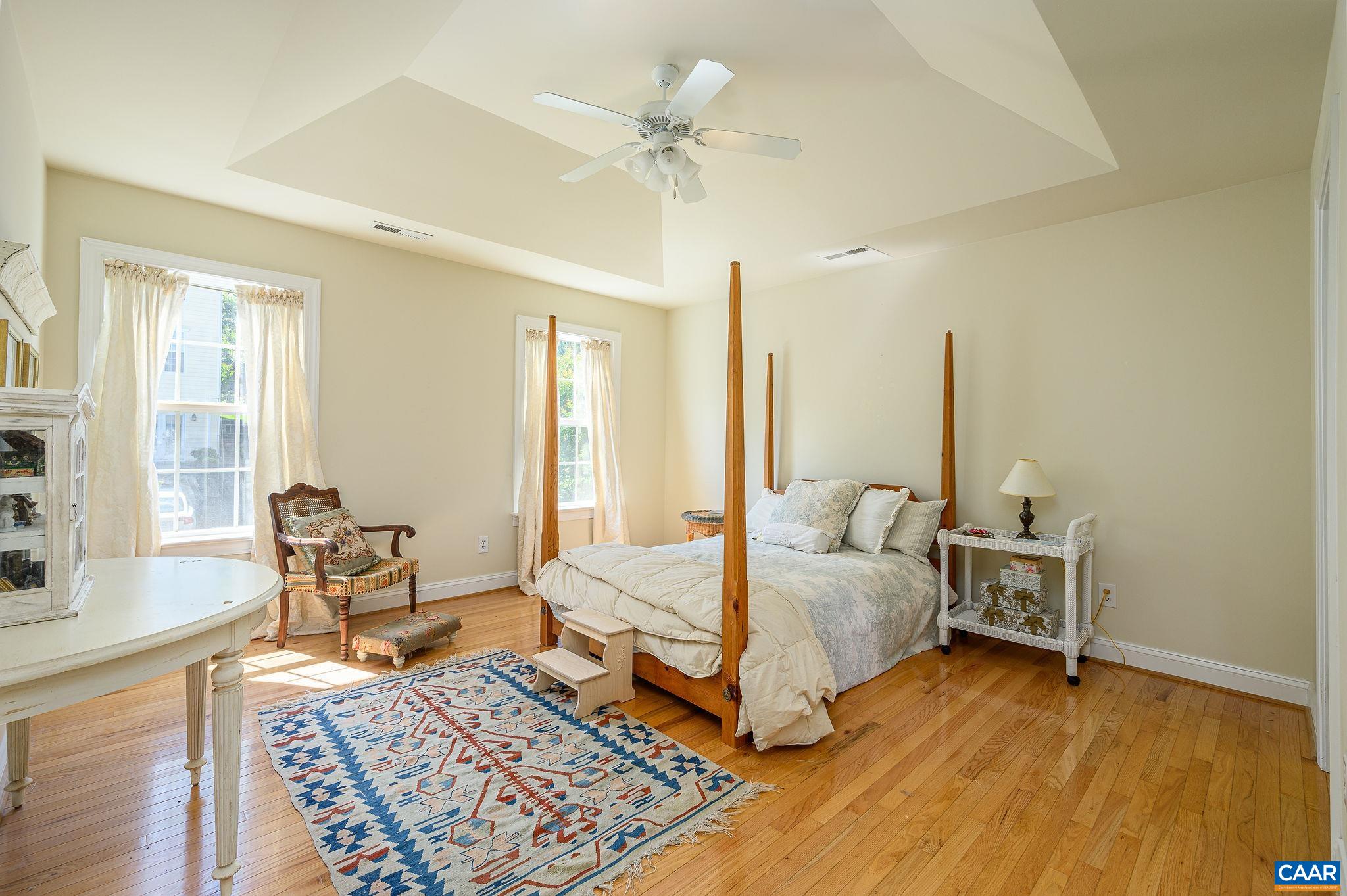 1115 SAINT CHARLES CT