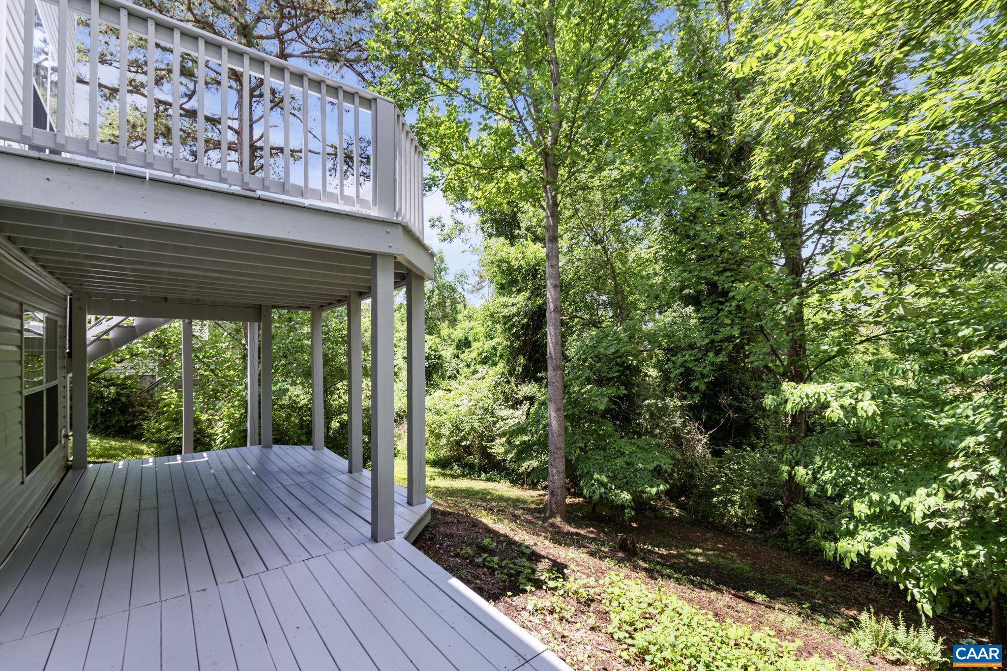 196 BUTTERCUP LN