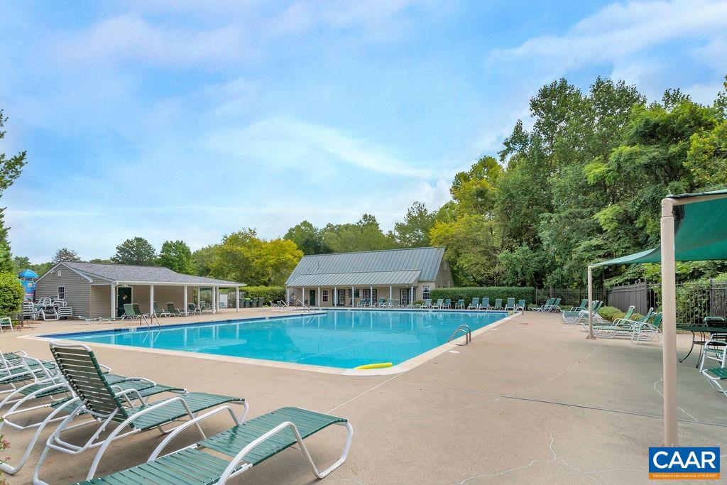 196 BUTTERCUP LN