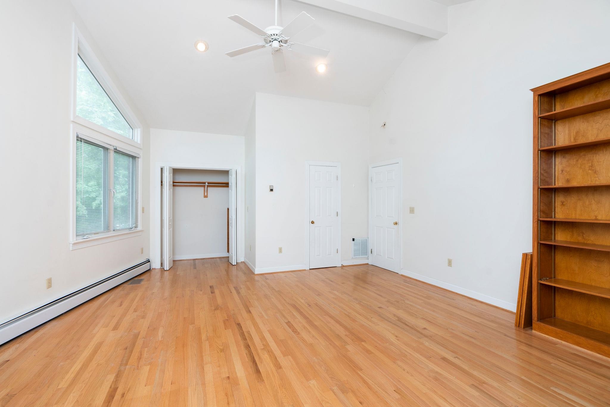 811 JEFFERSON AVE