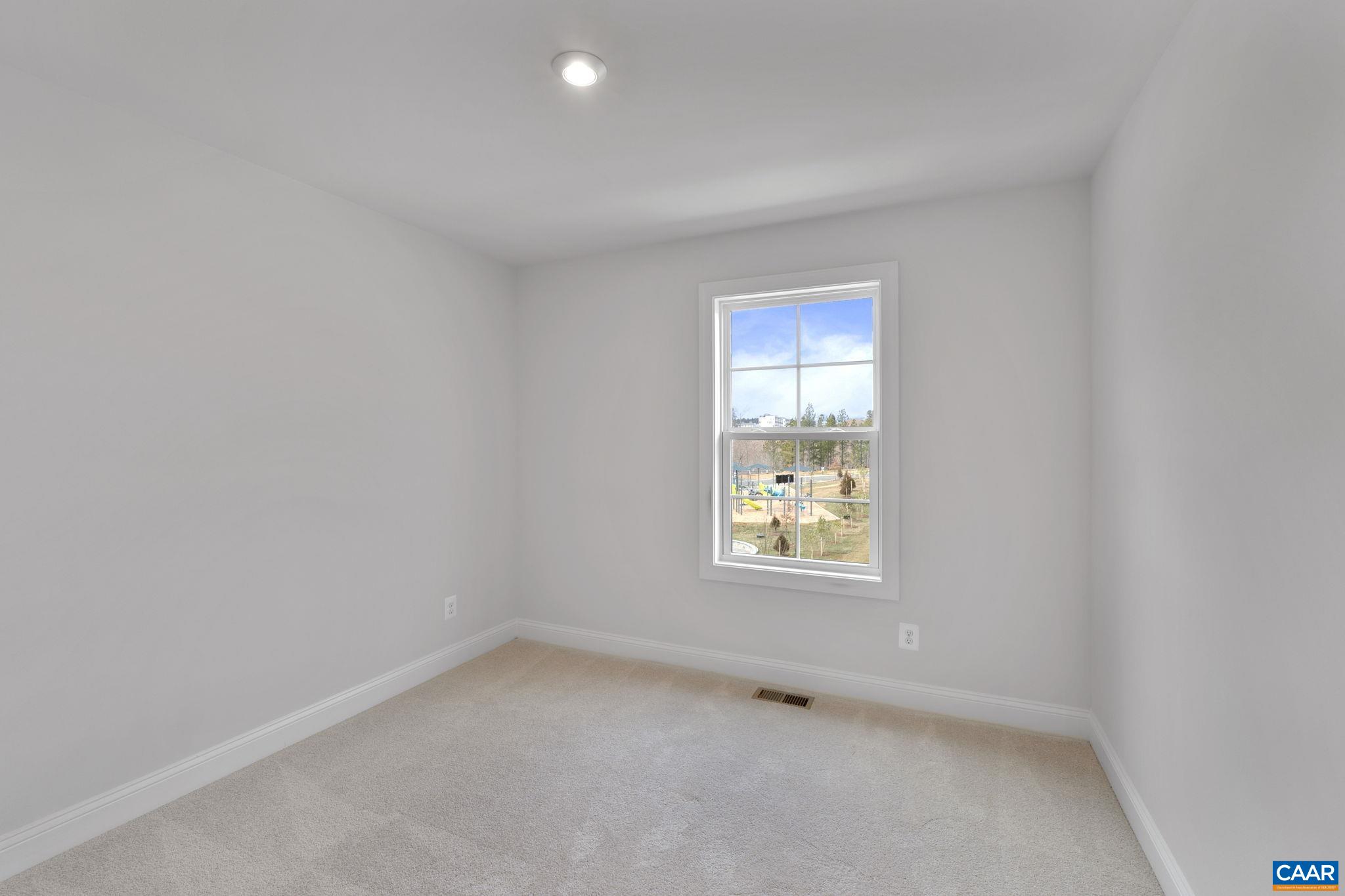 1308 LACONIA LN