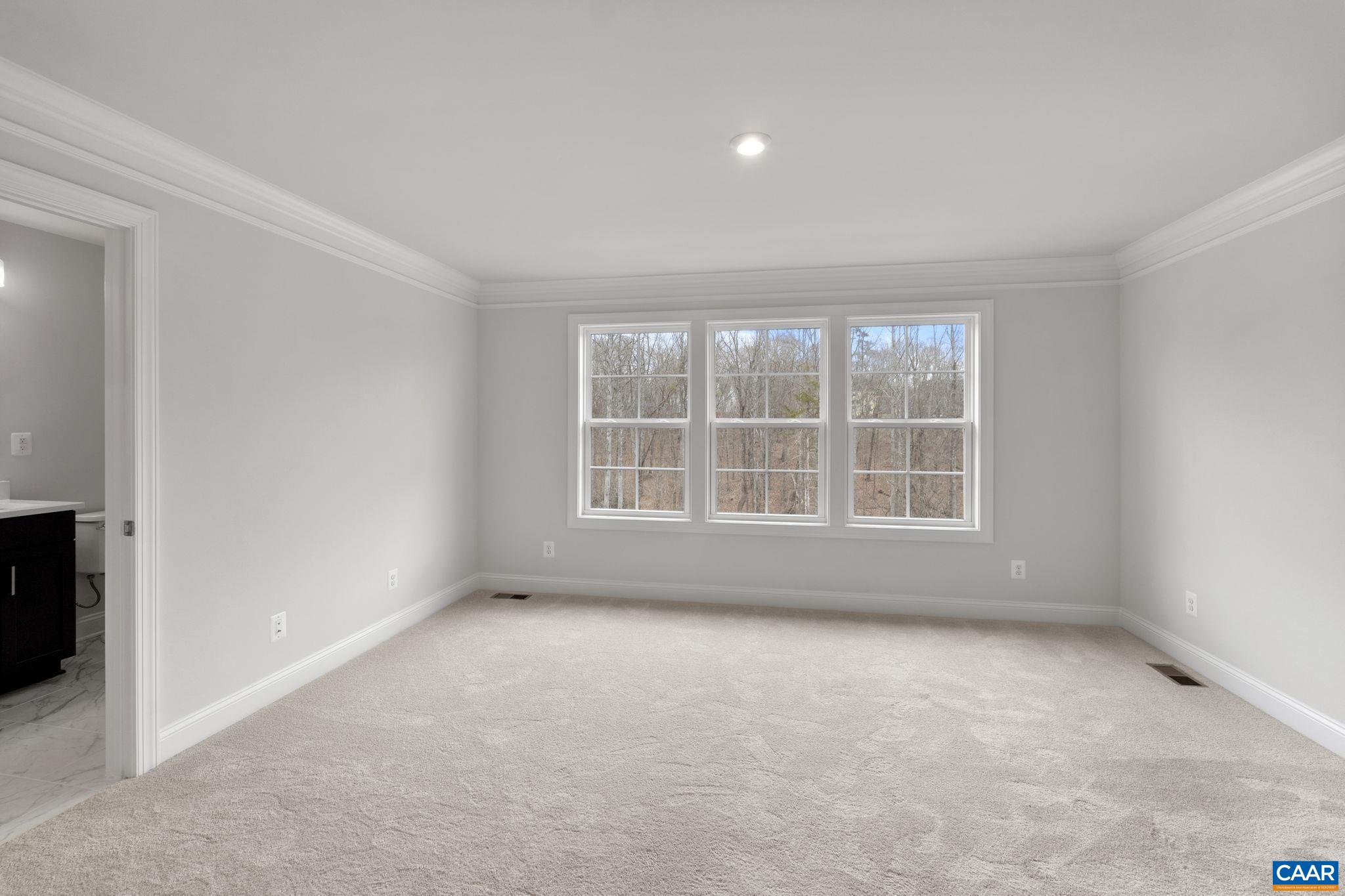 1308 LACONIA LN