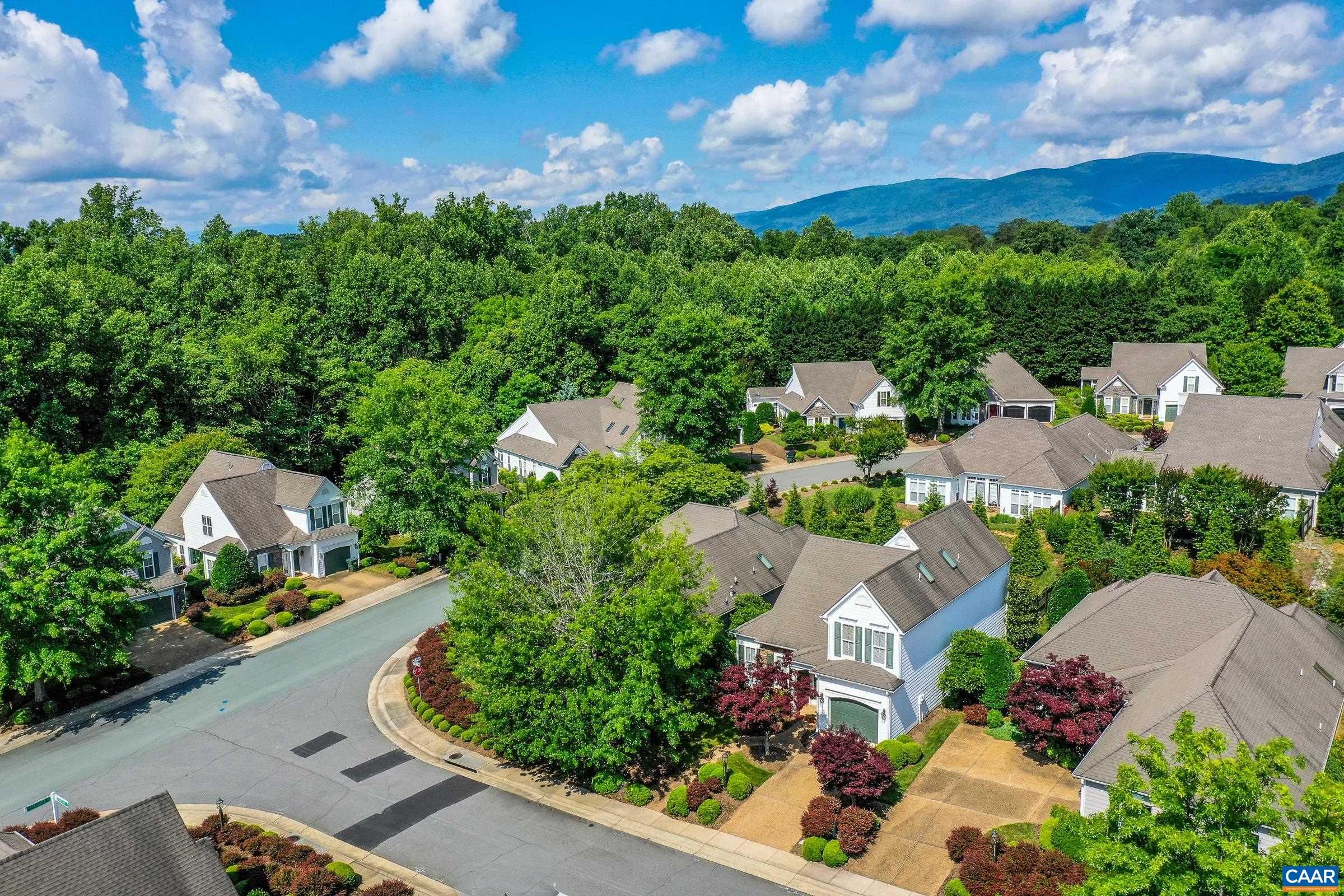 1311 STONEGATE CT