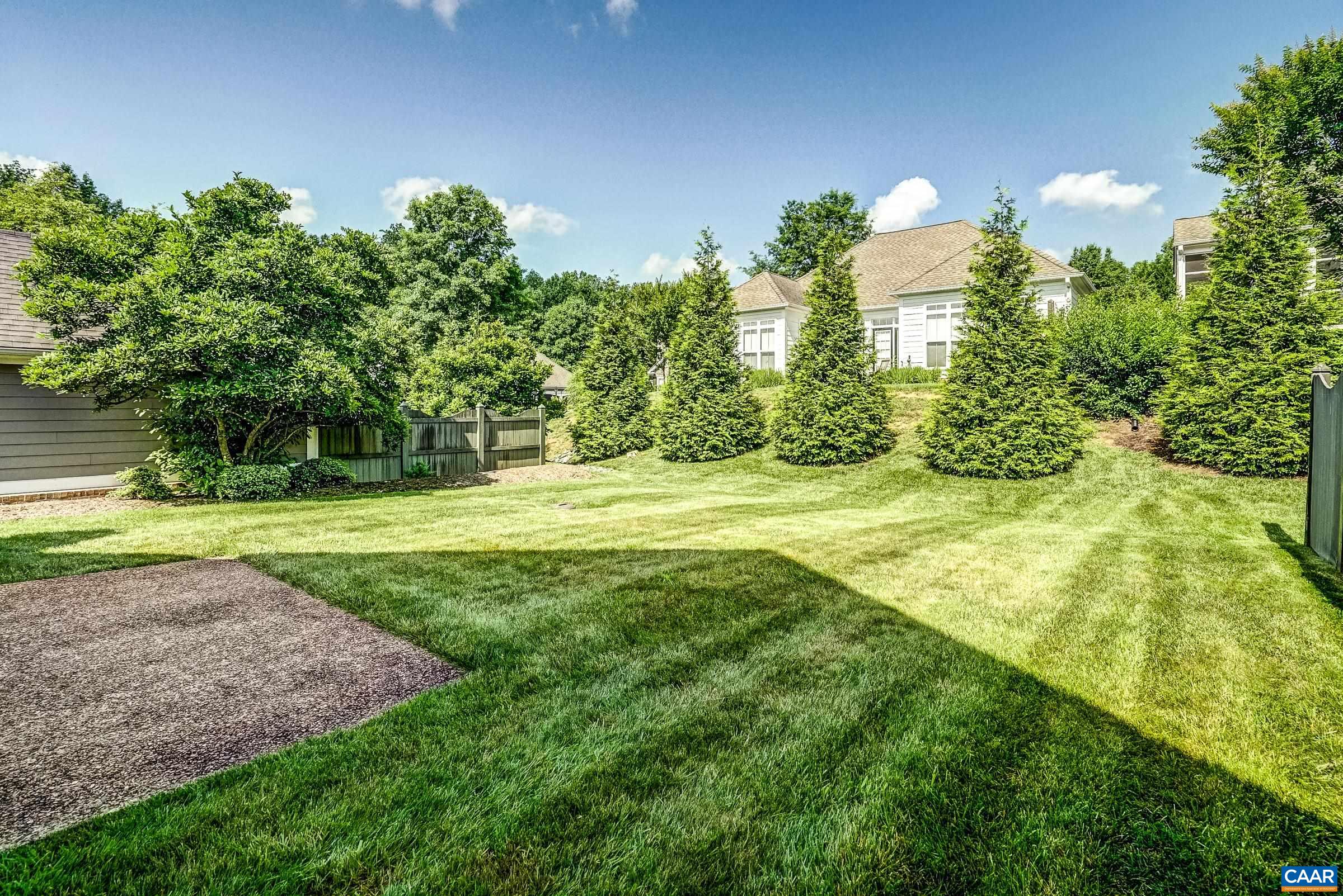 1311 STONEGATE CT