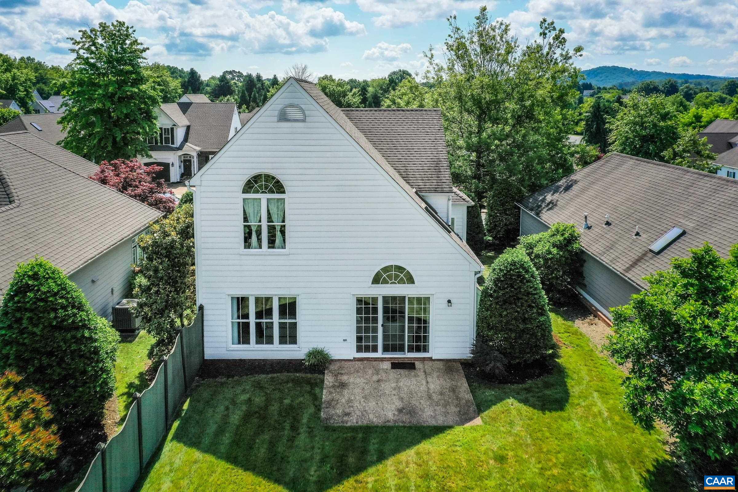 1311 STONEGATE CT