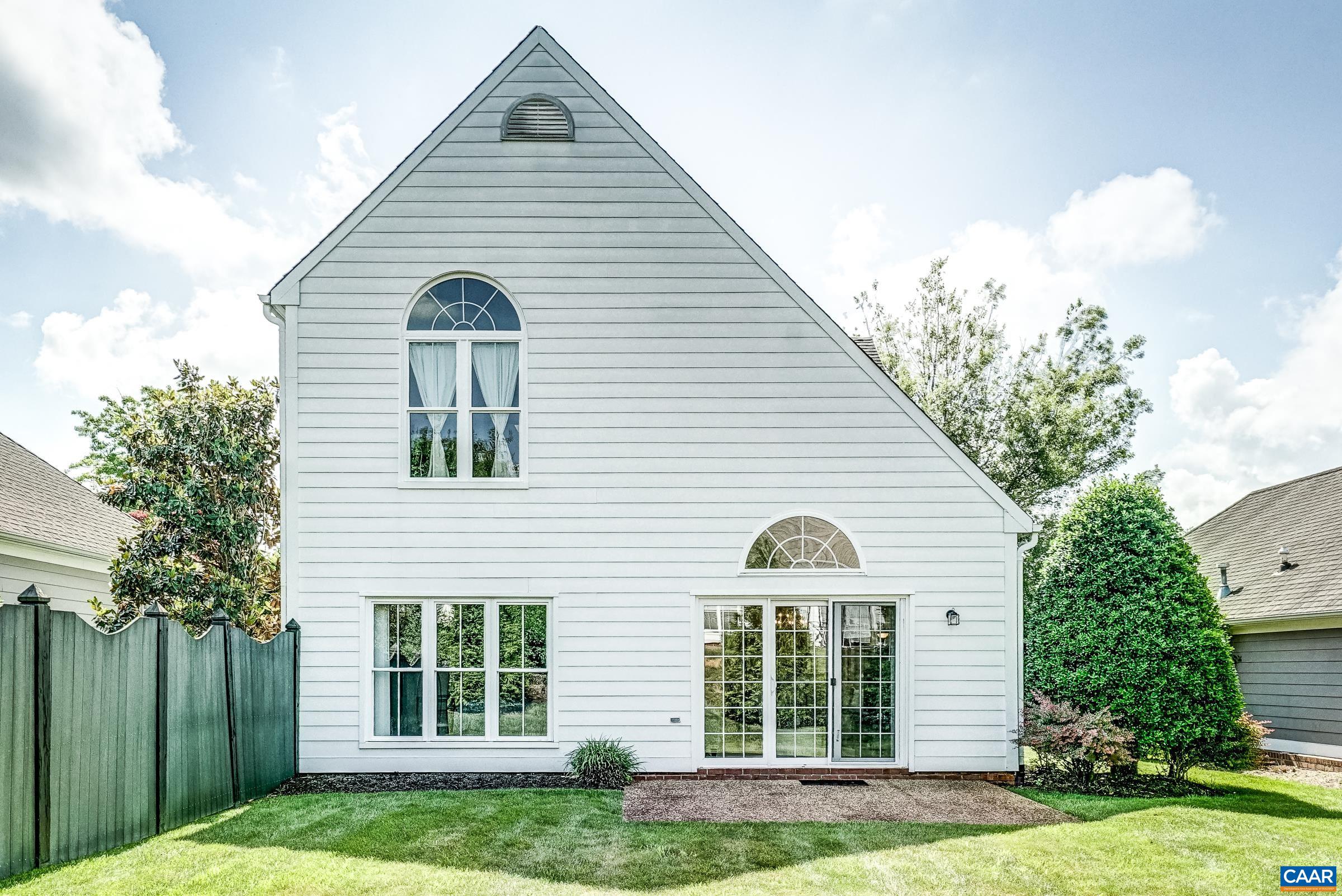 1311 STONEGATE CT