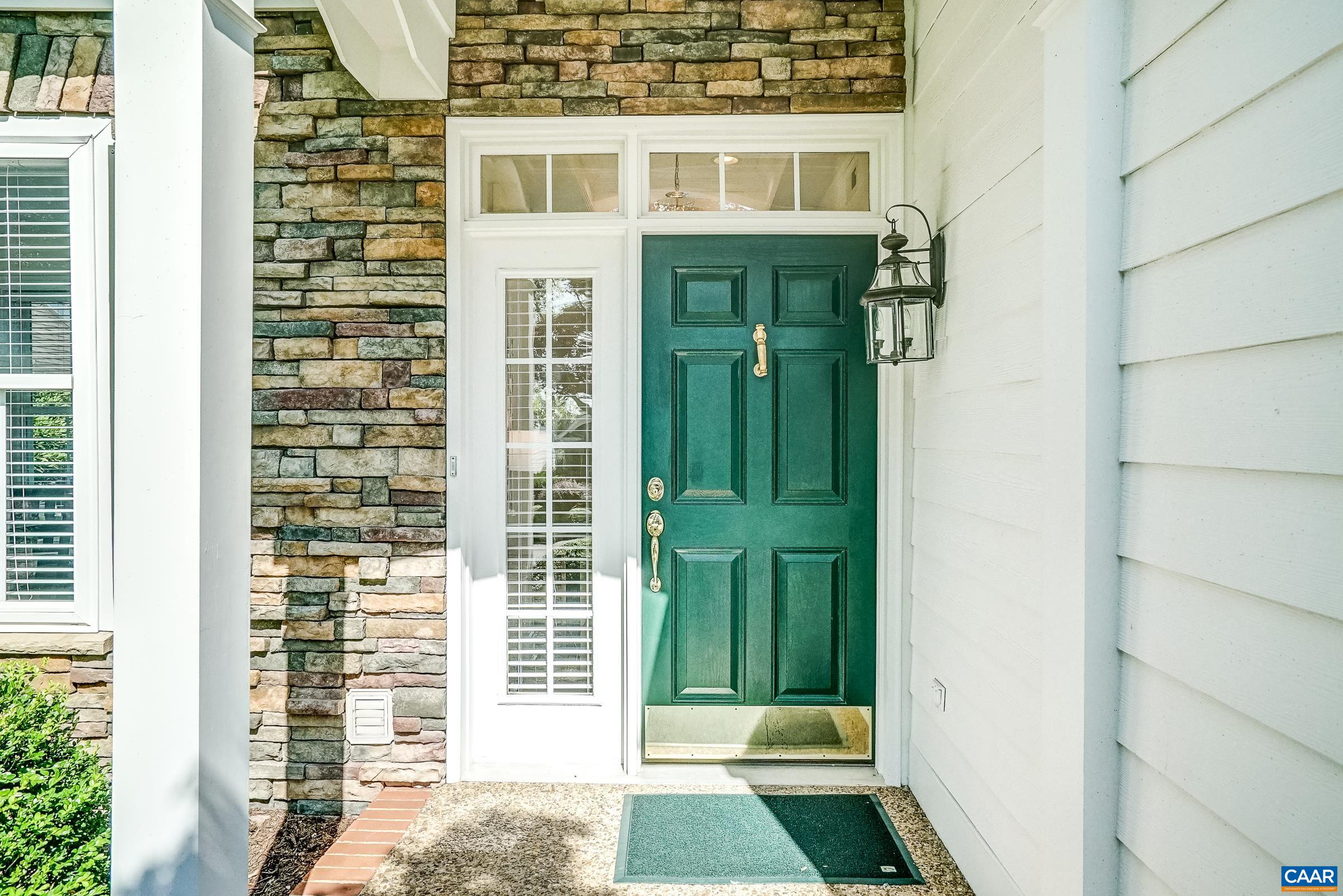 1311 STONEGATE CT