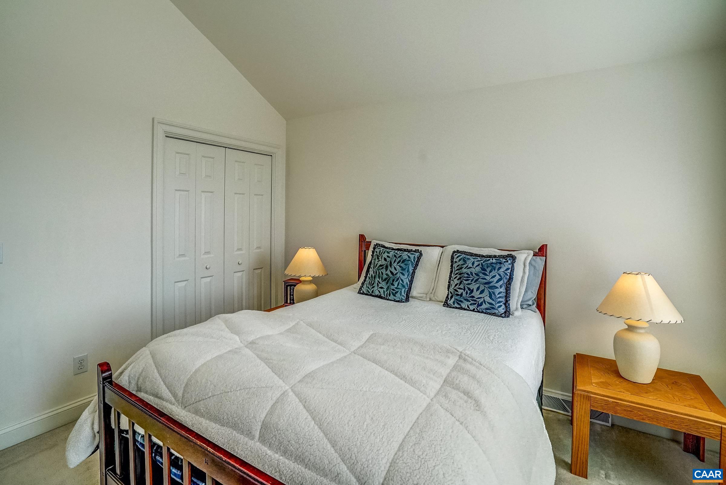 1311 STONEGATE CT