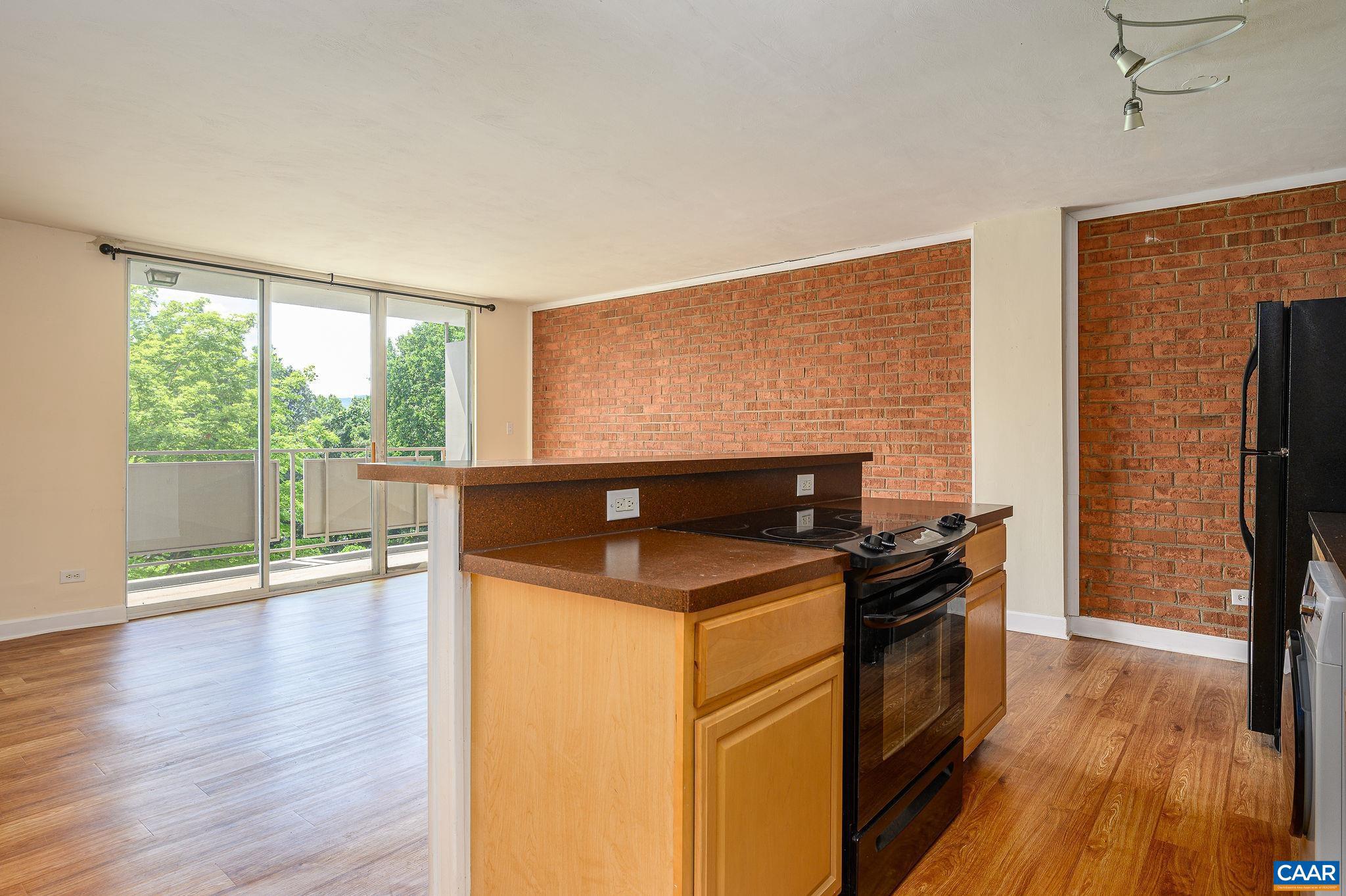1800 JEFFERSON PARK AVE 507