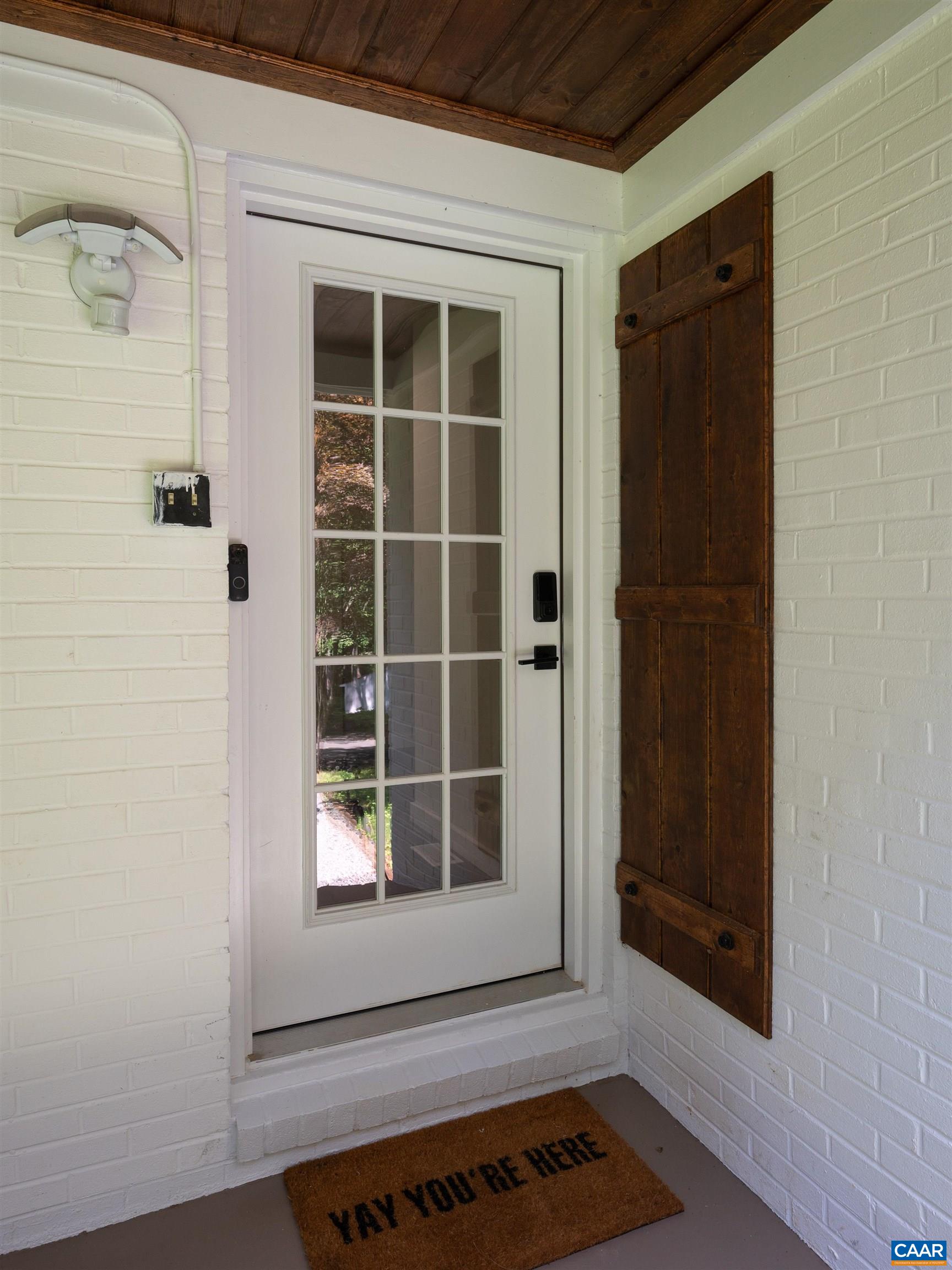 5523 ROCKFISH GAP TPKE
