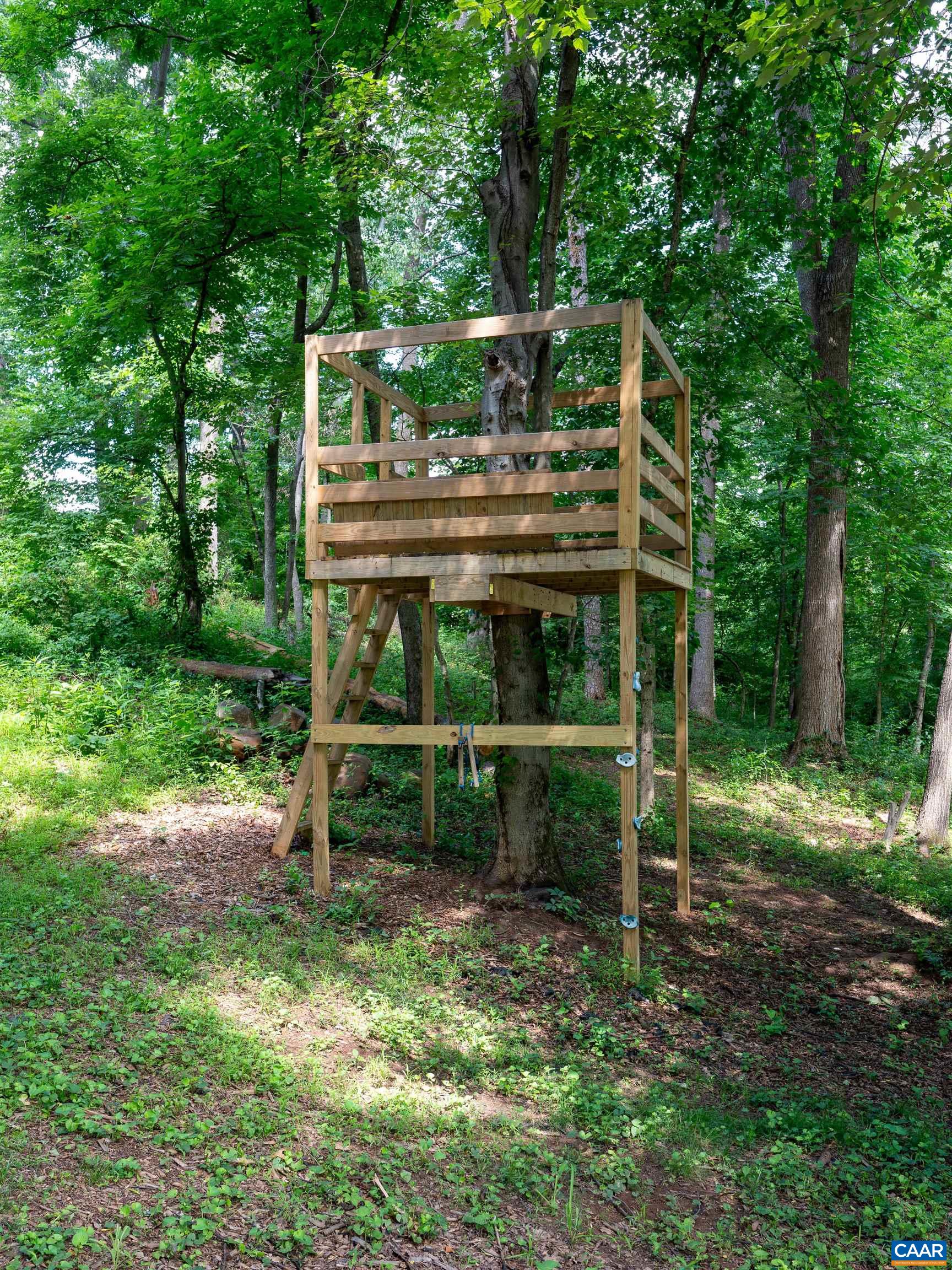 5523 ROCKFISH GAP TPKE