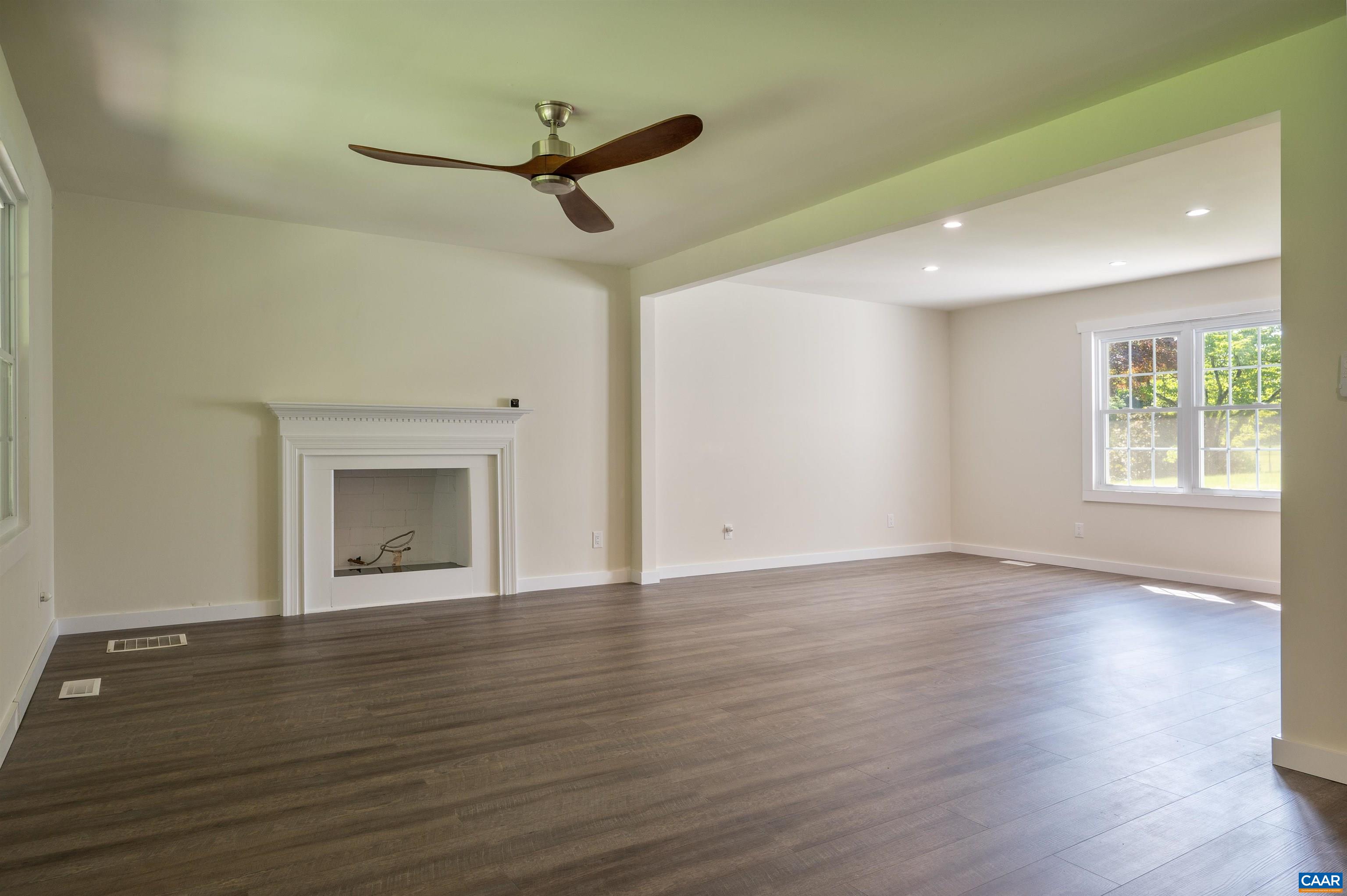 5523 ROCKFISH GAP TPKE
