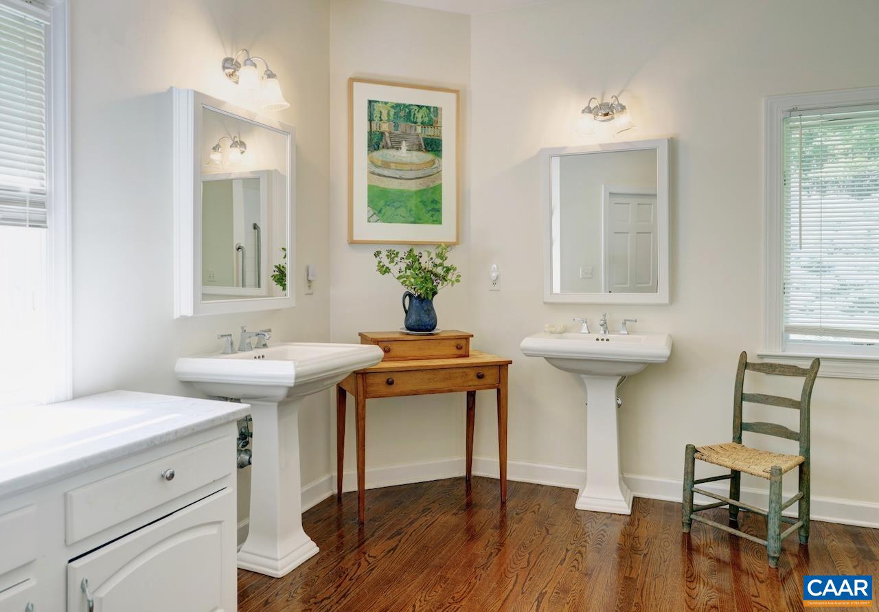 3625 RALEIGH MOUNTAIN TRL
