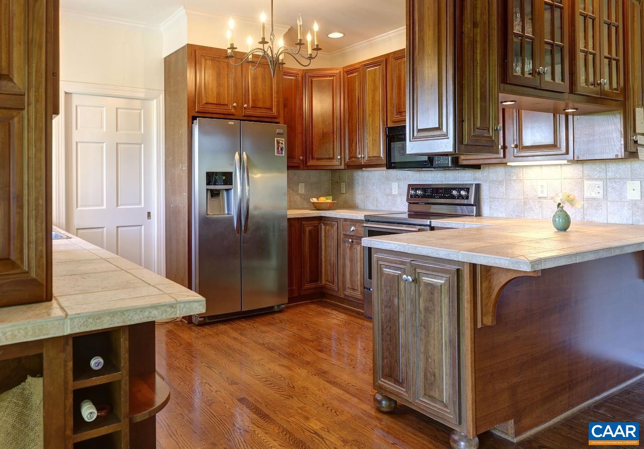3625 RALEIGH MOUNTAIN TRL