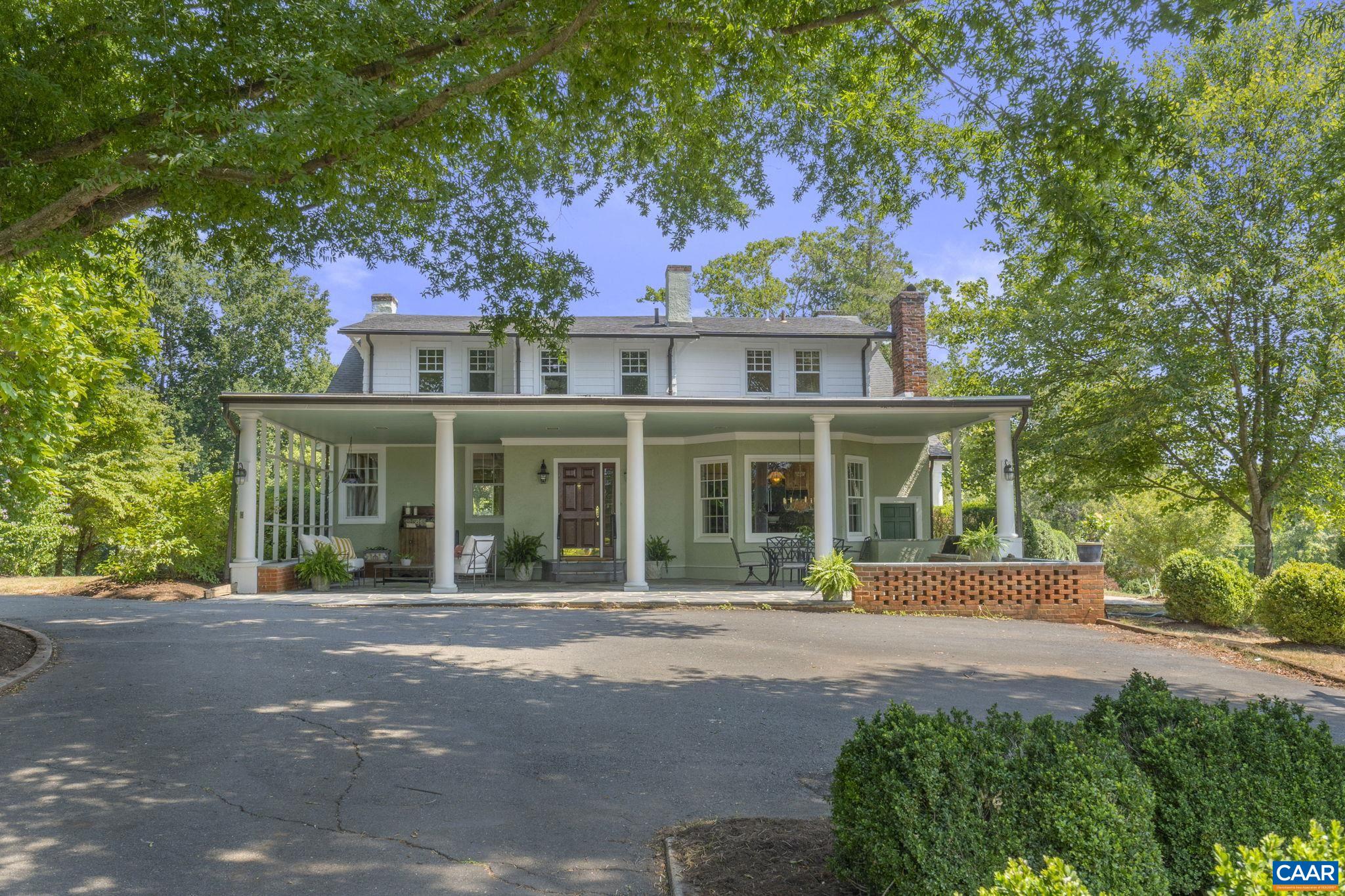 485 MARTHAS WAY
