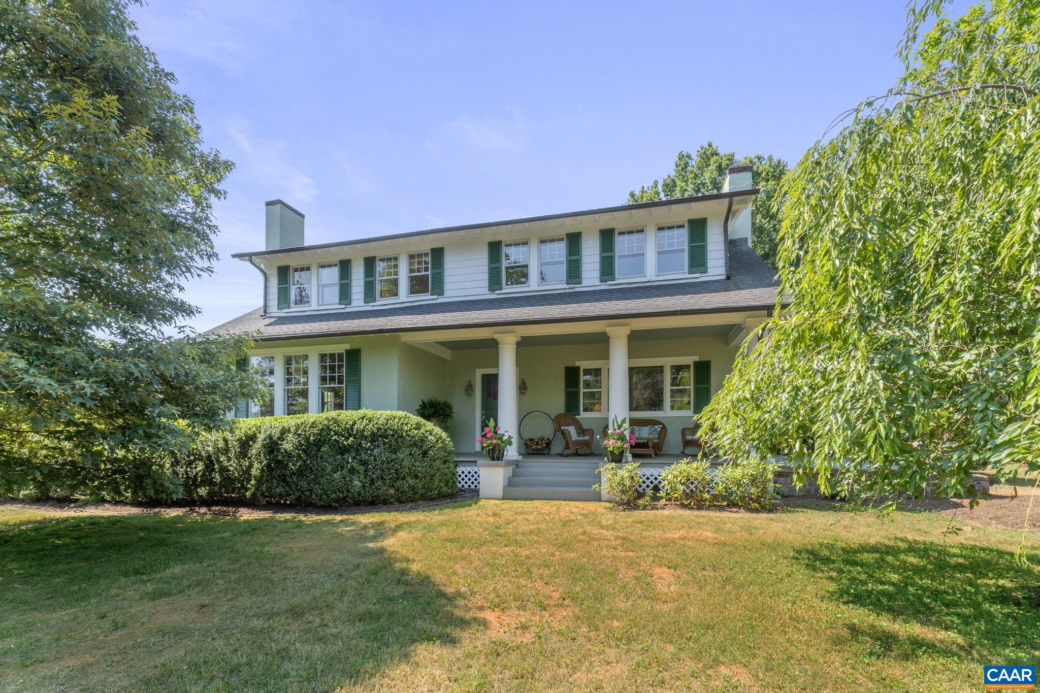 485 MARTHAS WAY
