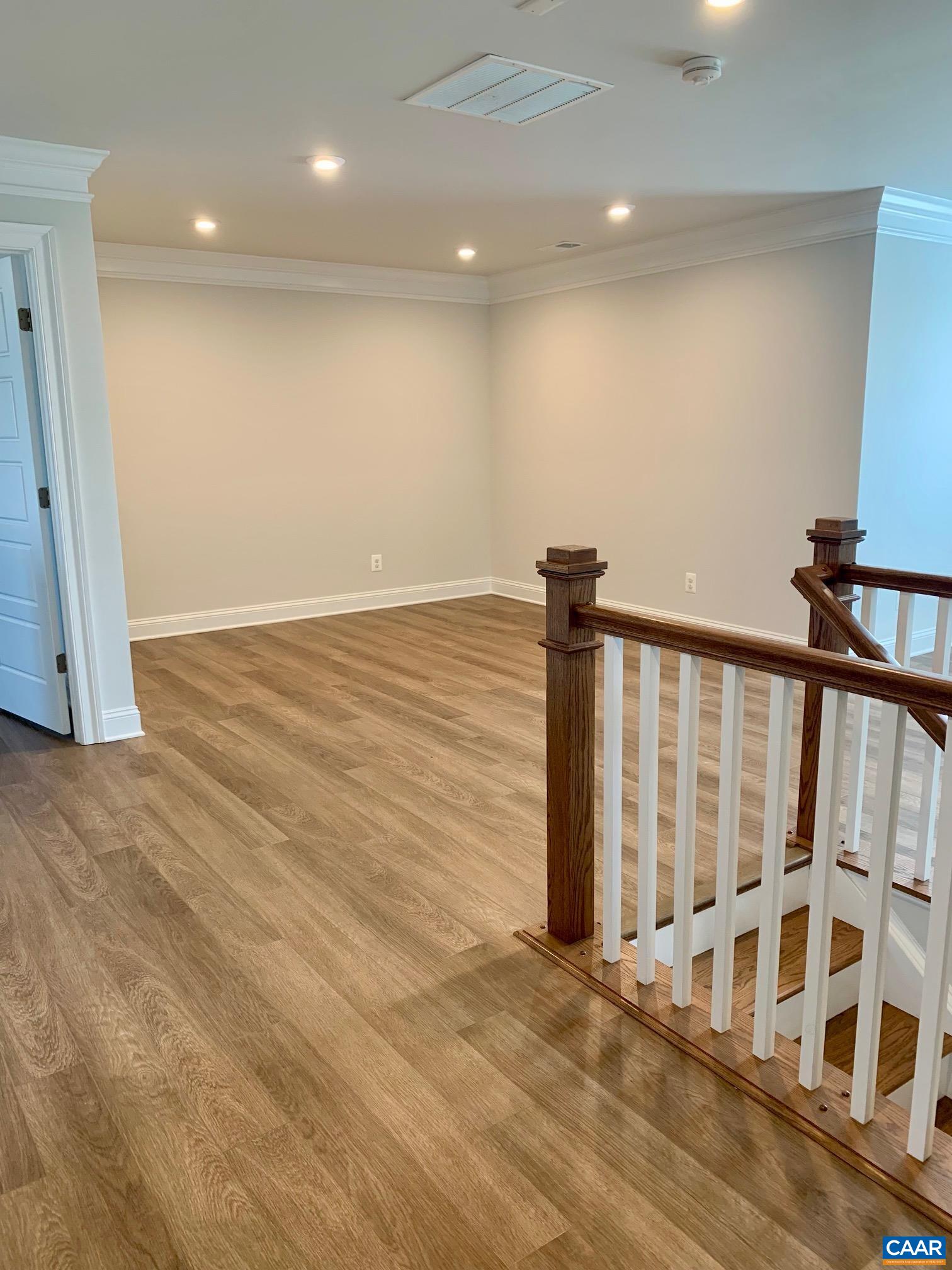 442 CLAIBOURNE RD
