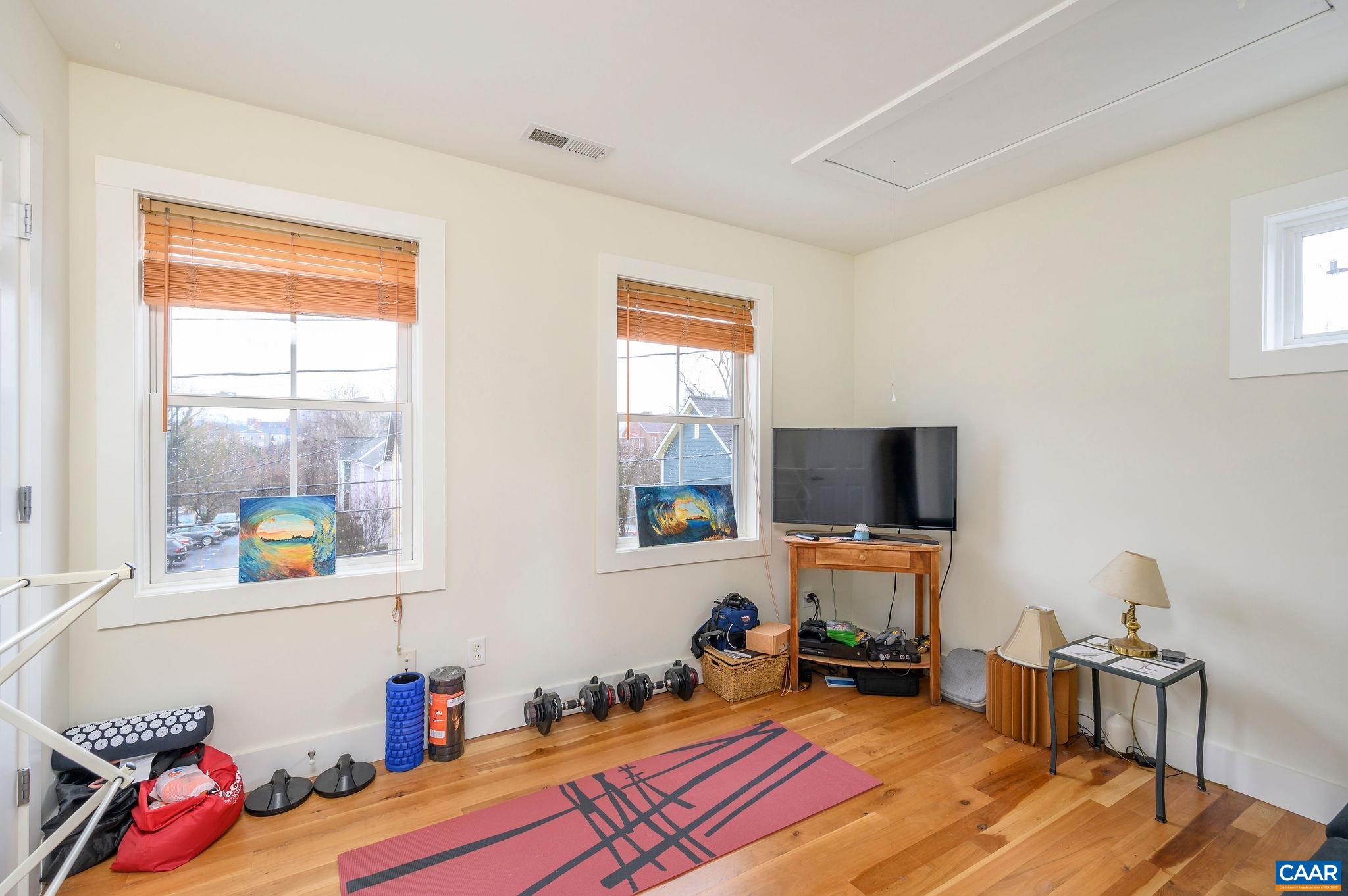 206 SW 5TH ST SW Unit: A