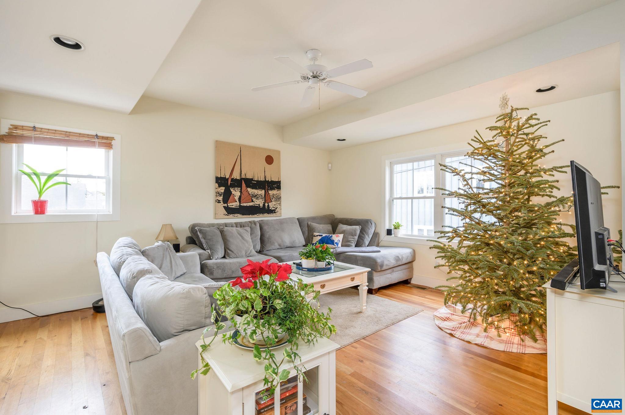 206 SW 5TH ST SW Unit: A